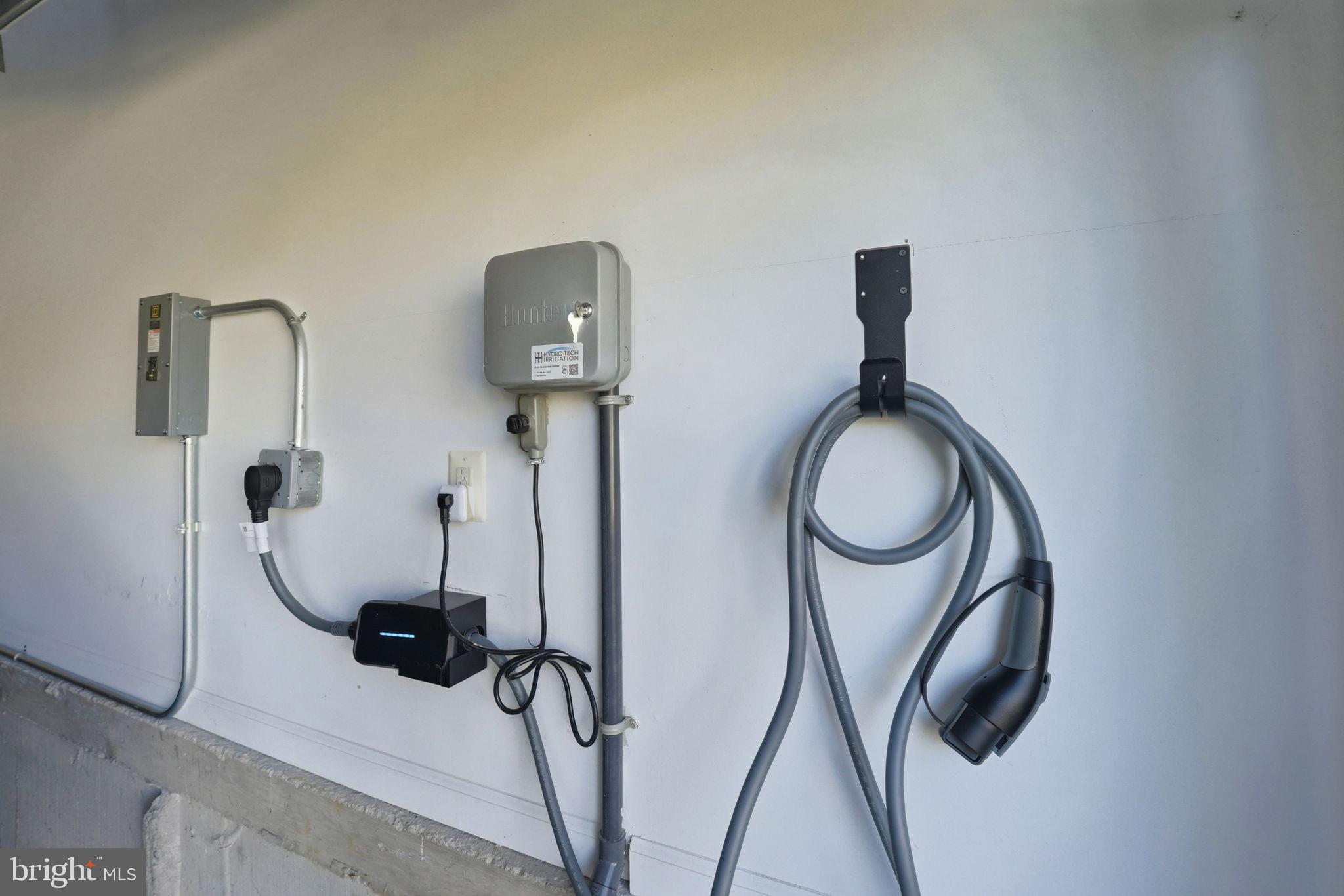 DOMINION VALLEY COUNTRY CLUB - Residential