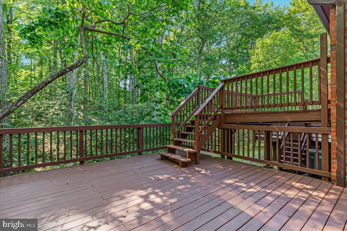HERITAGE WOODS - Residential