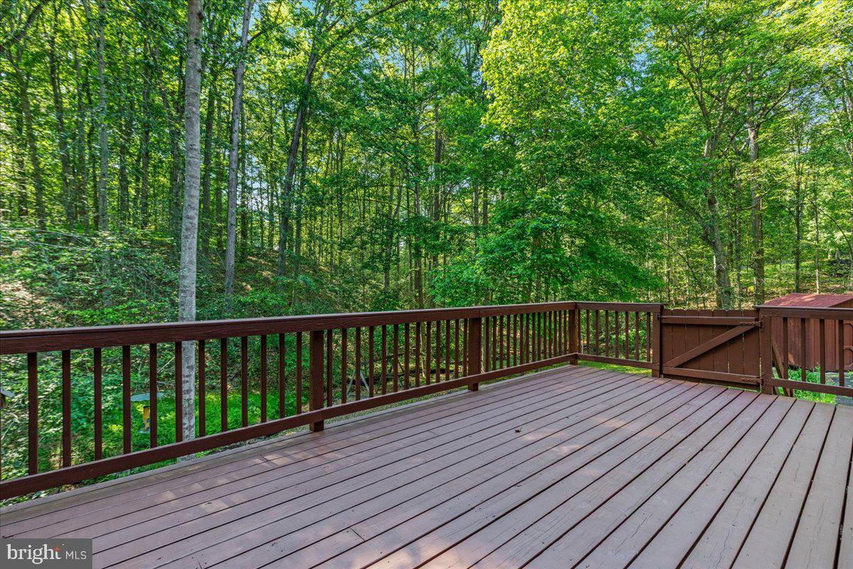 HERITAGE WOODS - Residential