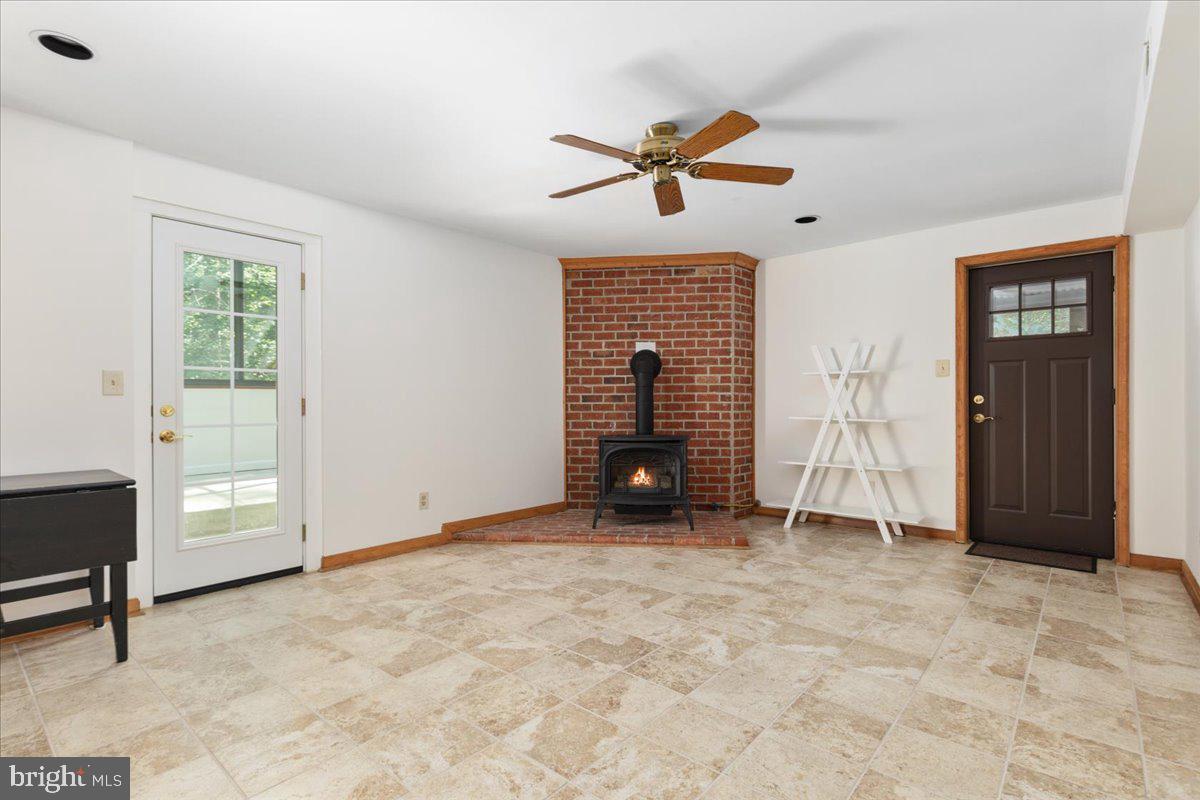 HERITAGE WOODS - Residential