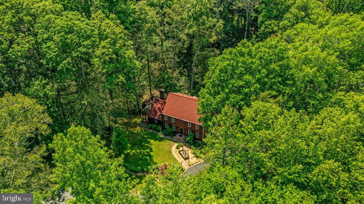 HERITAGE WOODS - Residential