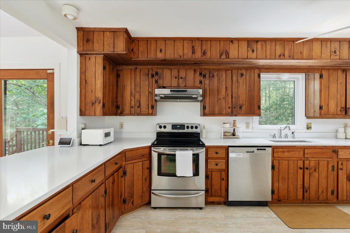 HERITAGE WOODS - Residential
