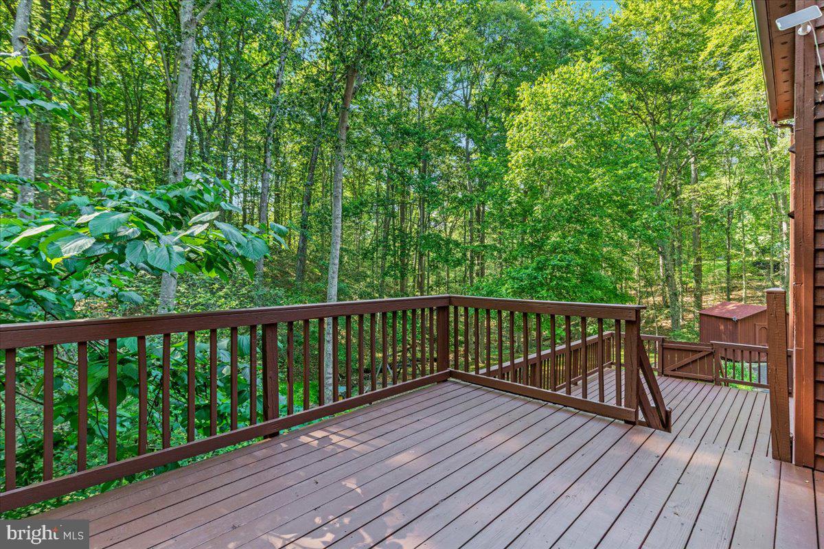 HERITAGE WOODS - Residential