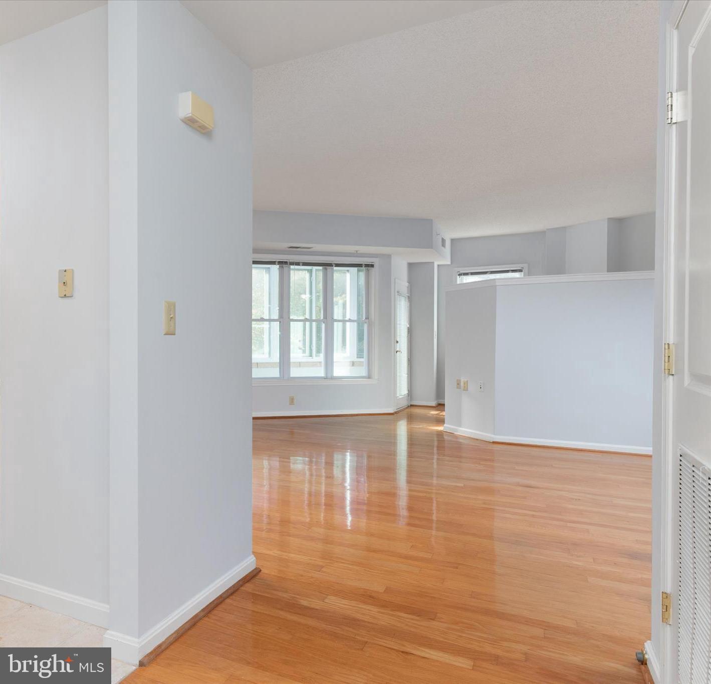 BAYWOODS OF ANNAPOLIS - Residential