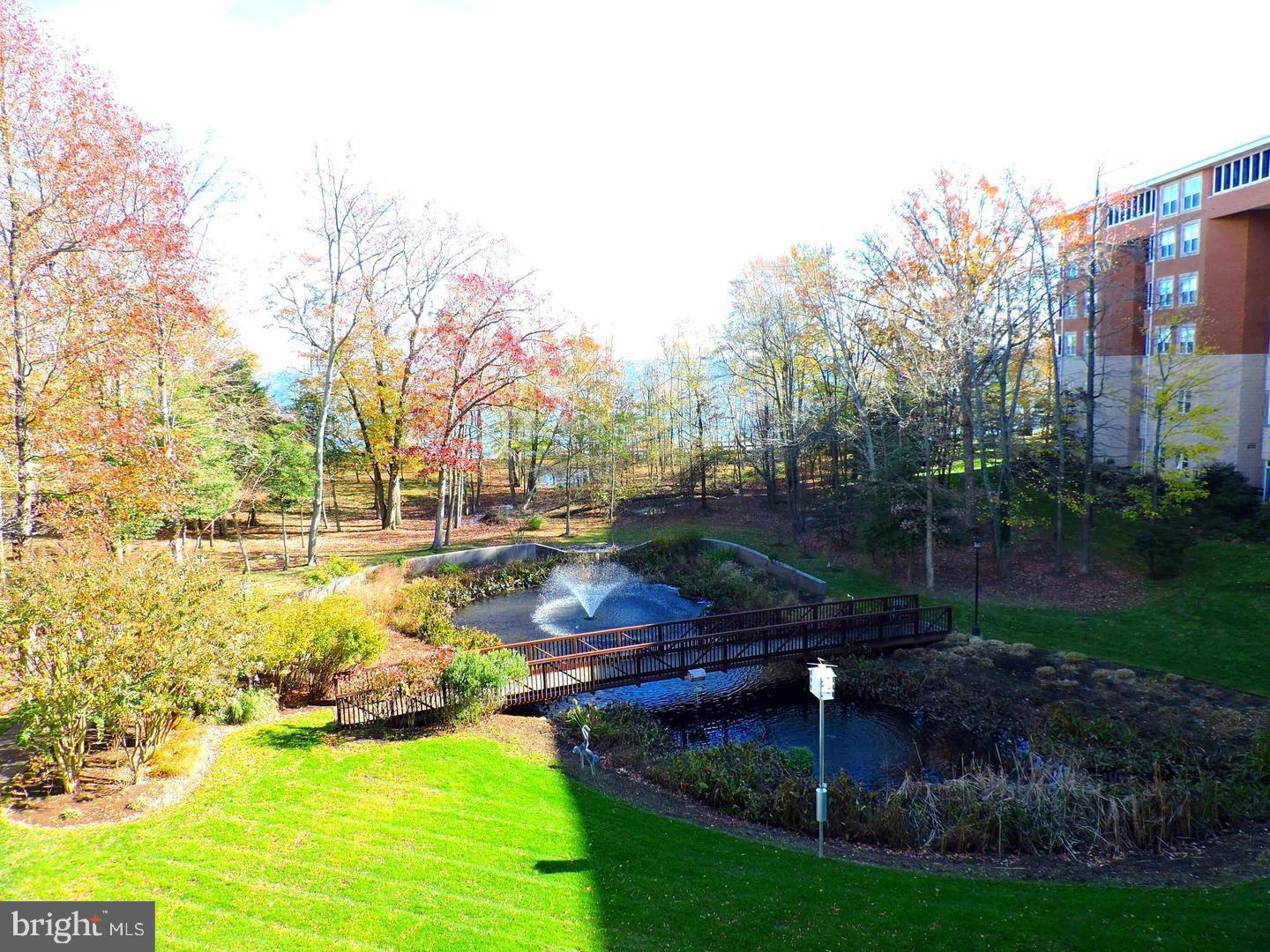 BAYWOODS OF ANNAPOLIS - Residential