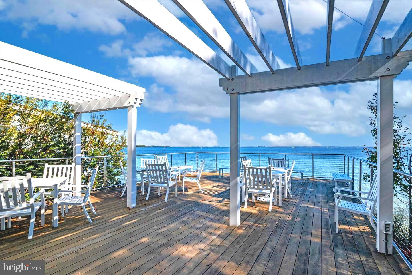 BAYWOODS OF ANNAPOLIS - Residential