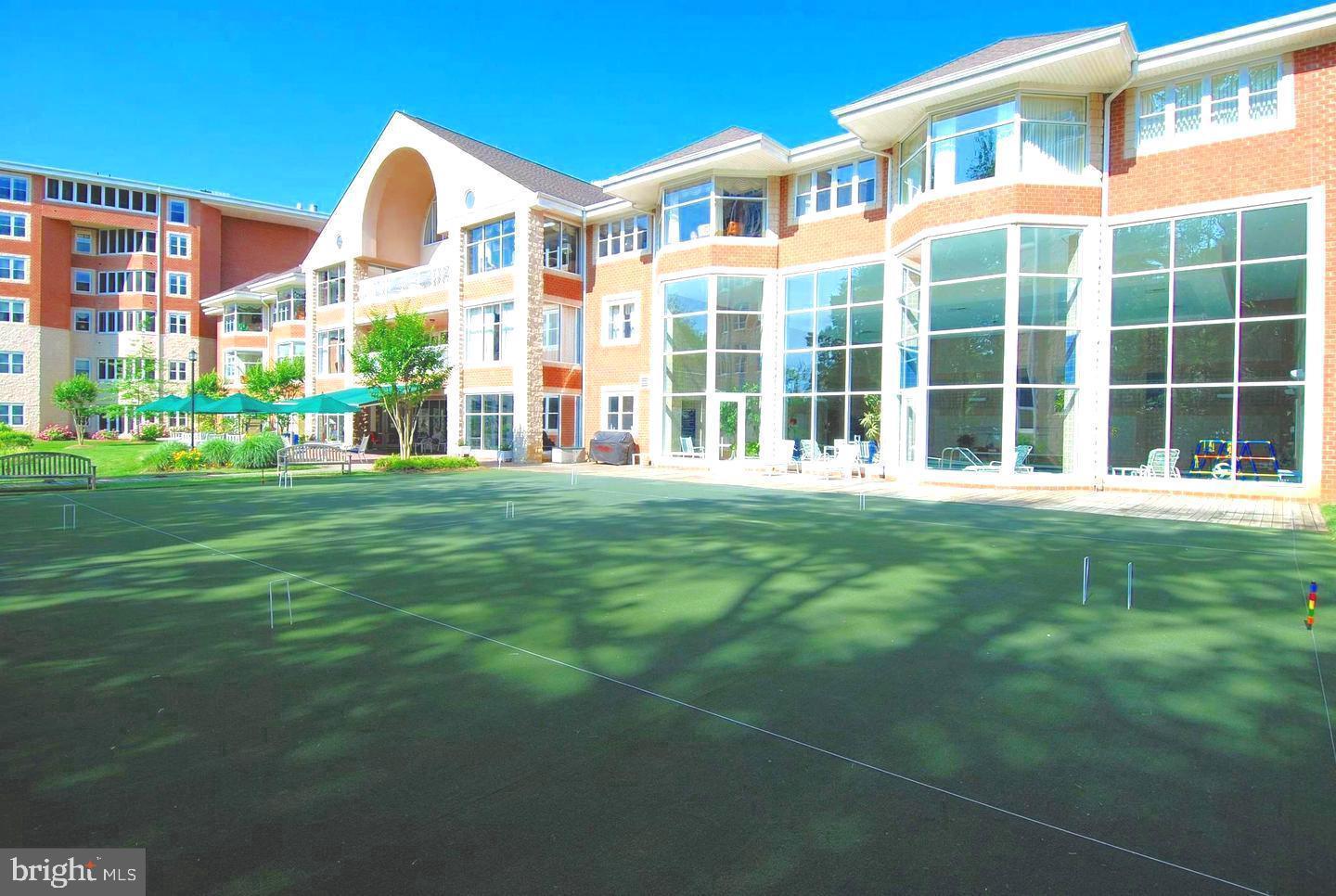 BAYWOODS OF ANNAPOLIS - Residential