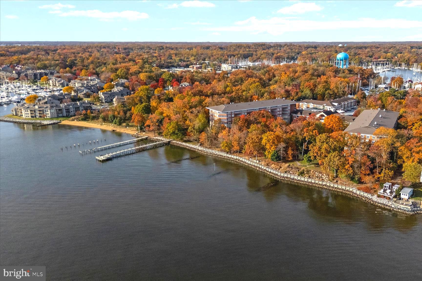 BAYWOODS OF ANNAPOLIS - Residential