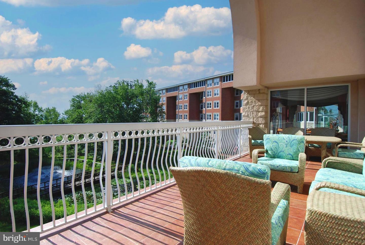 BAYWOODS OF ANNAPOLIS - Residential