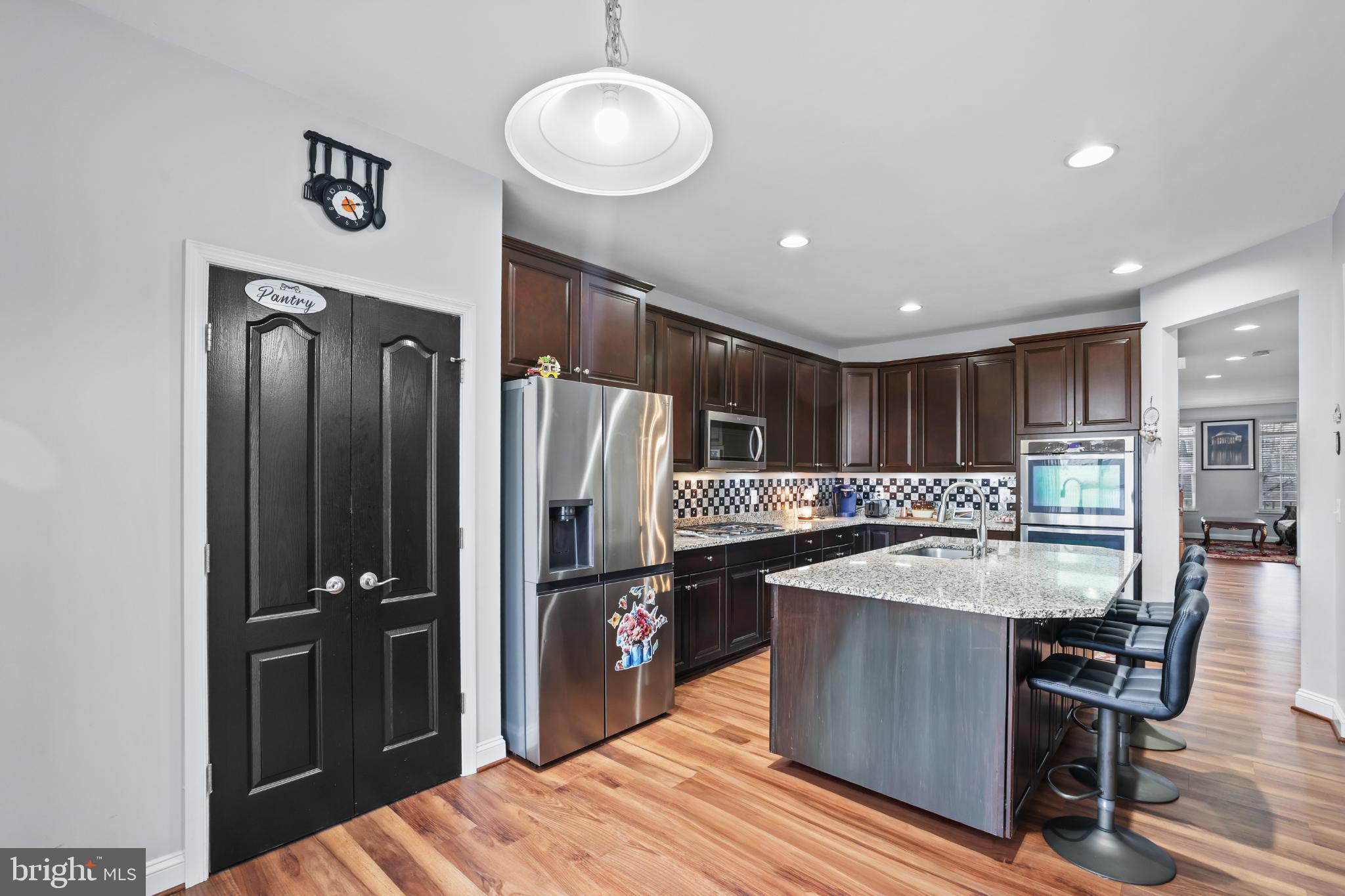 VILLAGE GREEN - Residential