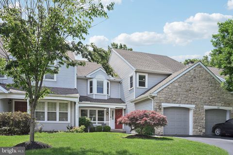 131 BLUE RIBBON DRIVE NORTH WALES PA 19454