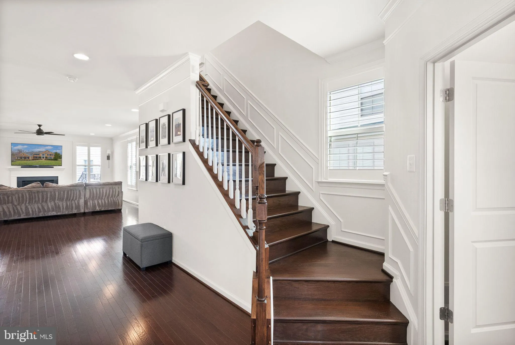 Chantilly, Virginia 20152, United States, 5 Bedrooms Bedrooms, ,5 BathroomsBathrooms,Residential,Contingent,139