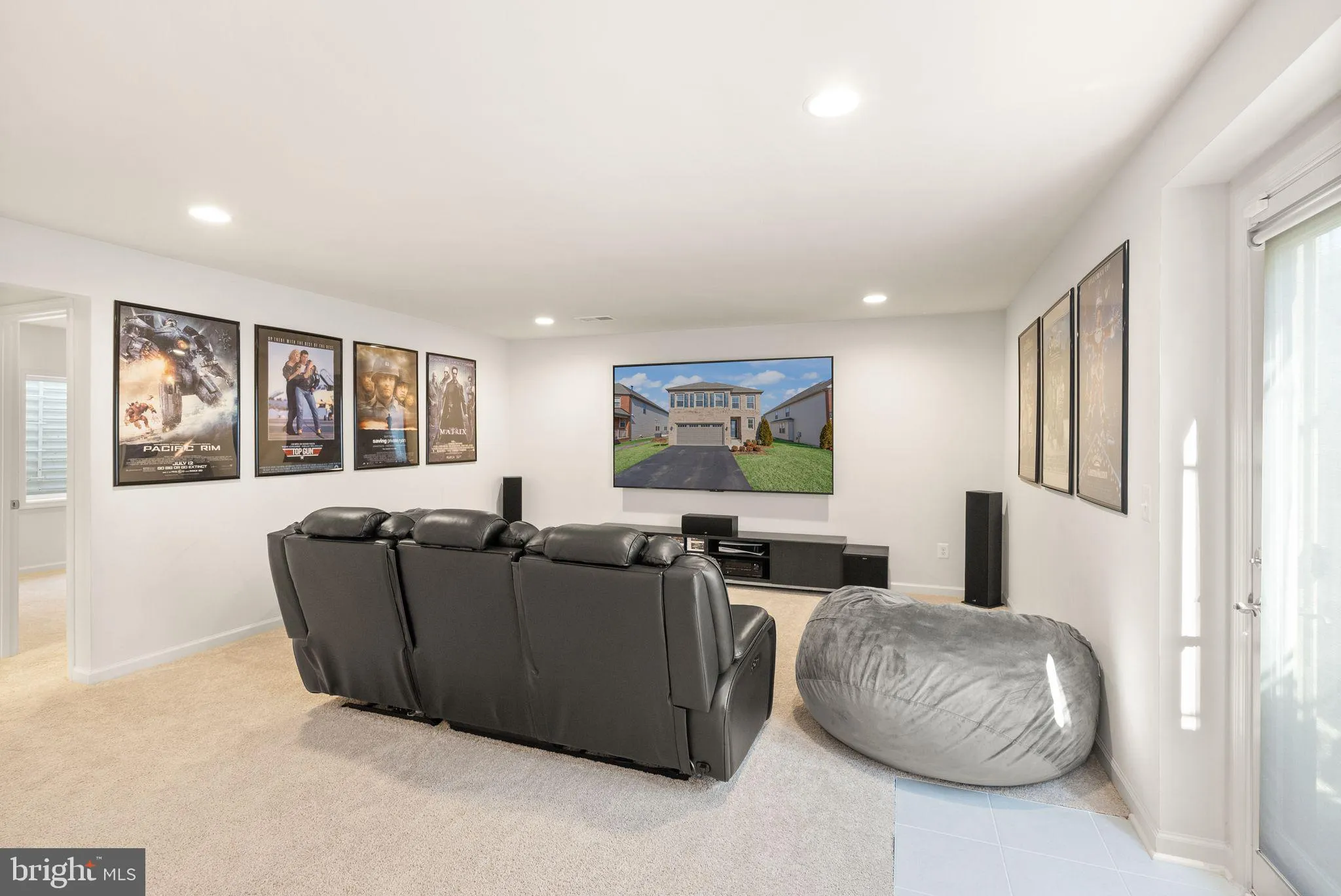 Chantilly, Virginia 20152, United States, 5 Bedrooms Bedrooms, ,5 BathroomsBathrooms,Residential,Contingent,139