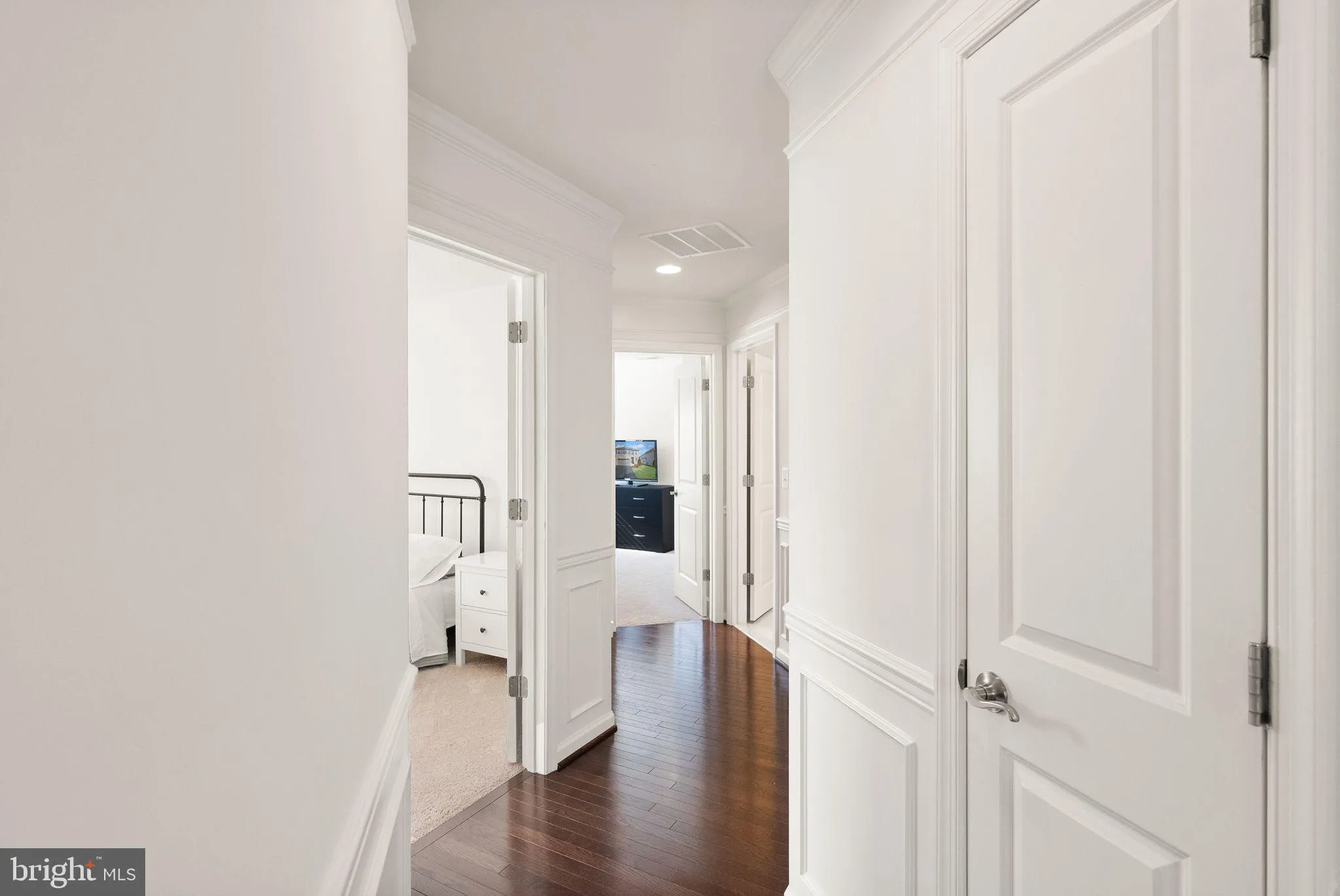 Chantilly, Virginia 20152, United States, 5 Bedrooms Bedrooms, ,5 BathroomsBathrooms,Residential,Contingent,139