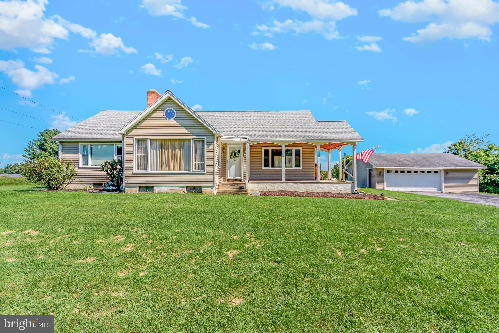 1975 York Haven Road, Etters, PA 17319