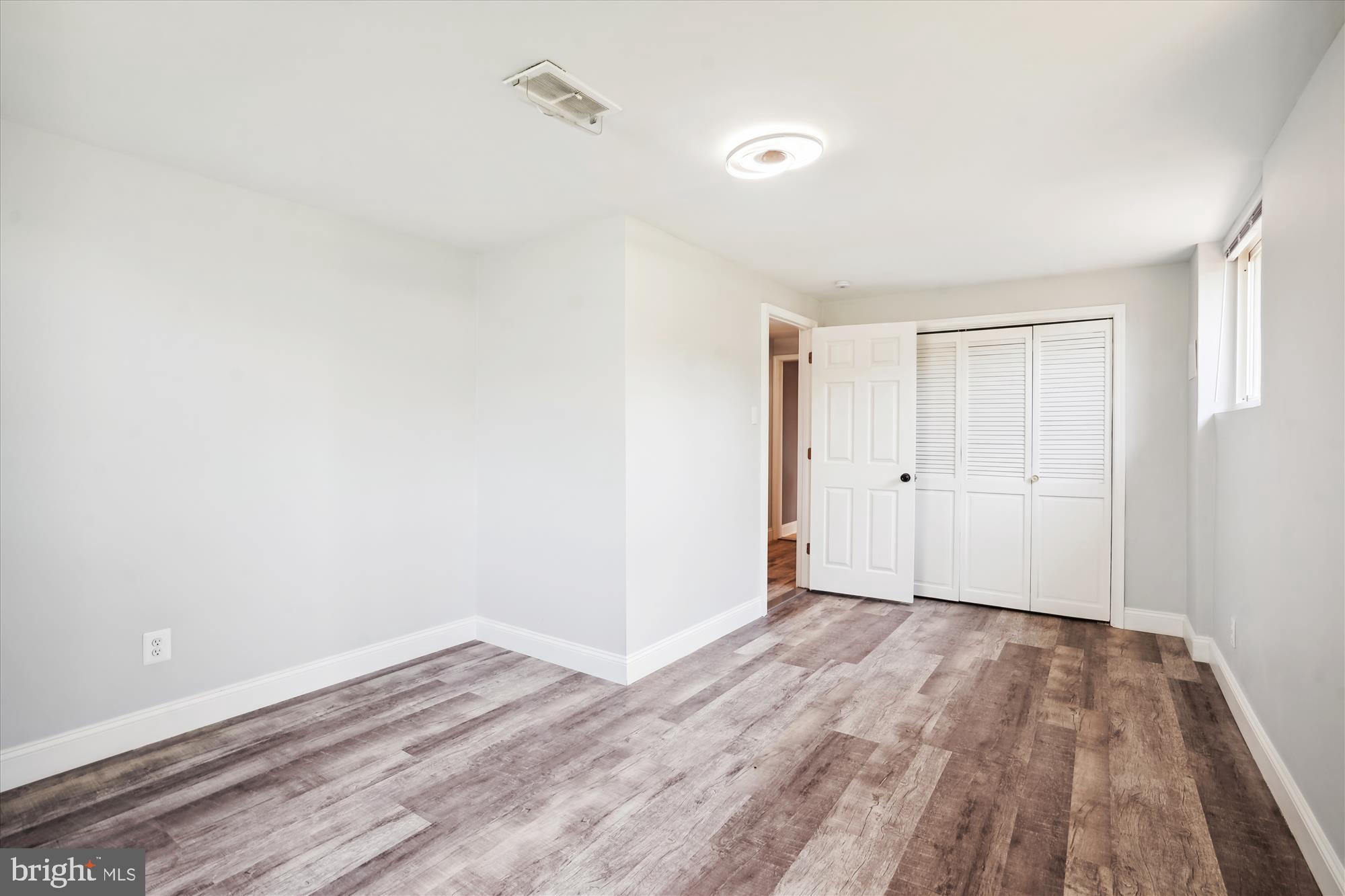 RAVENSWORTH GROVE - Residential