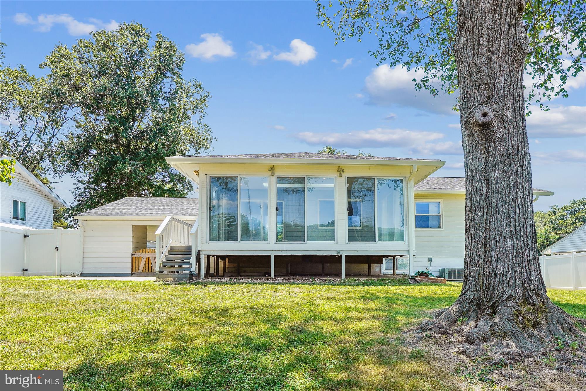 RAVENSWORTH GROVE - Residential