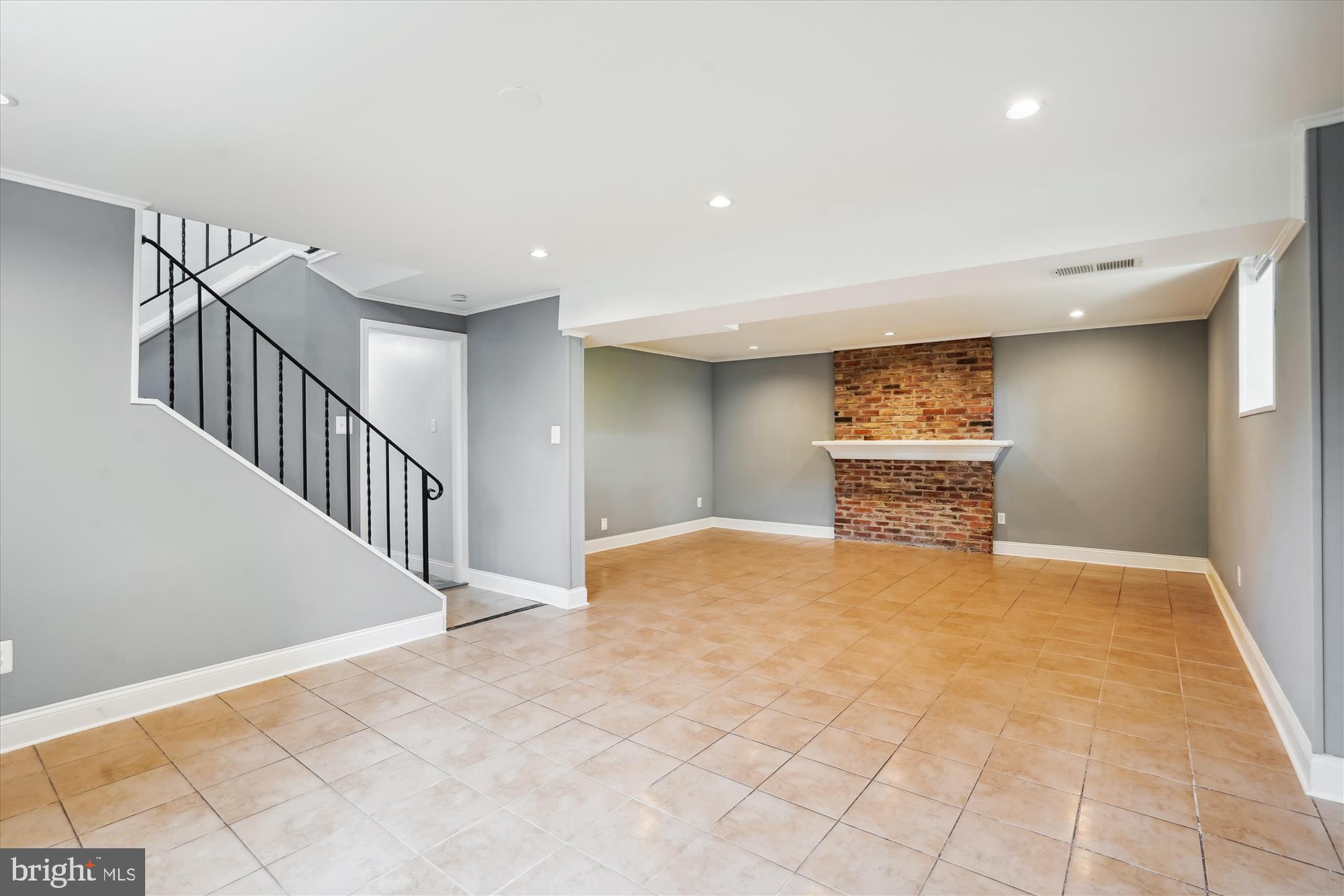 RAVENSWORTH GROVE - Residential