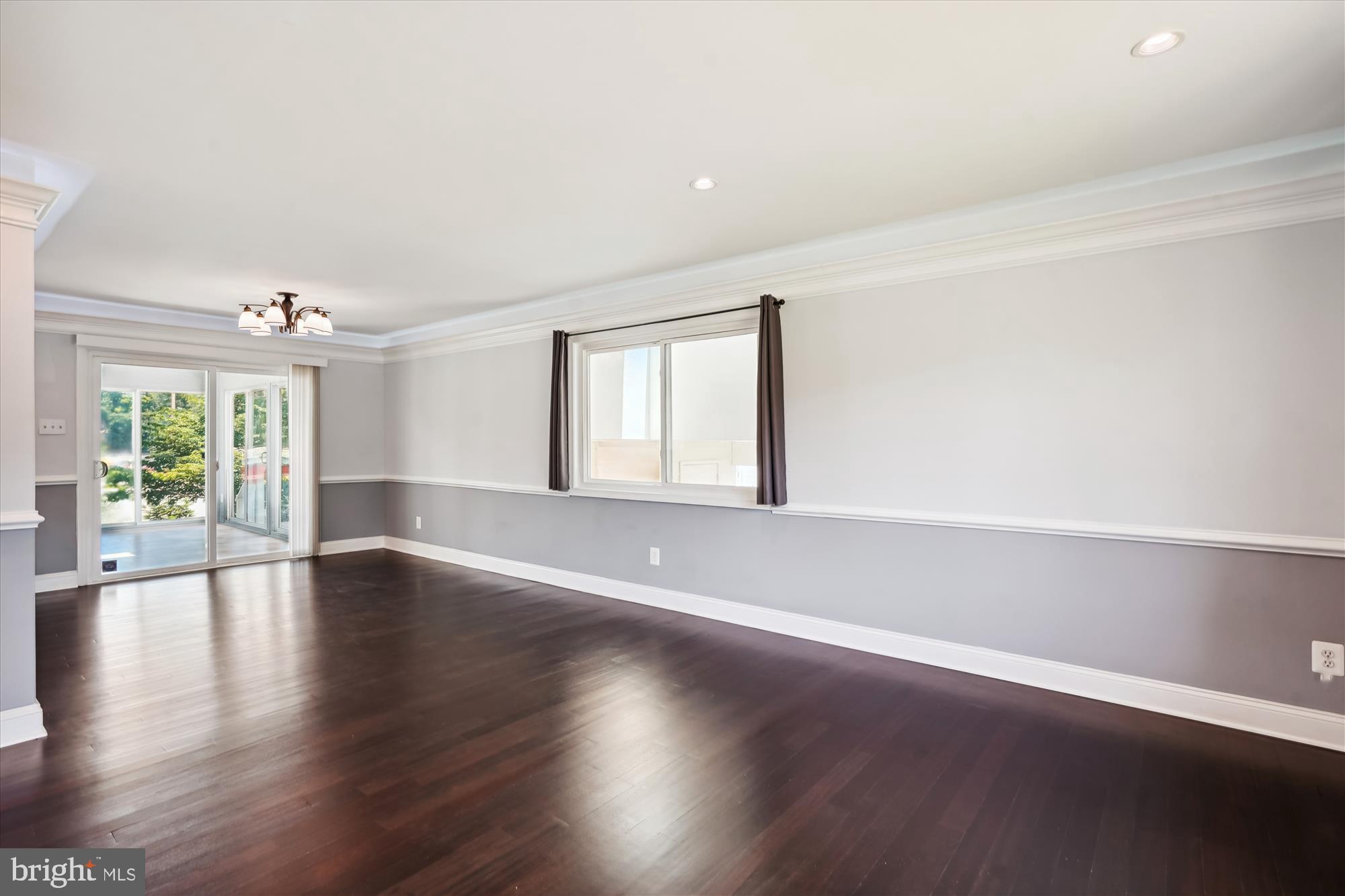 RAVENSWORTH GROVE - Residential