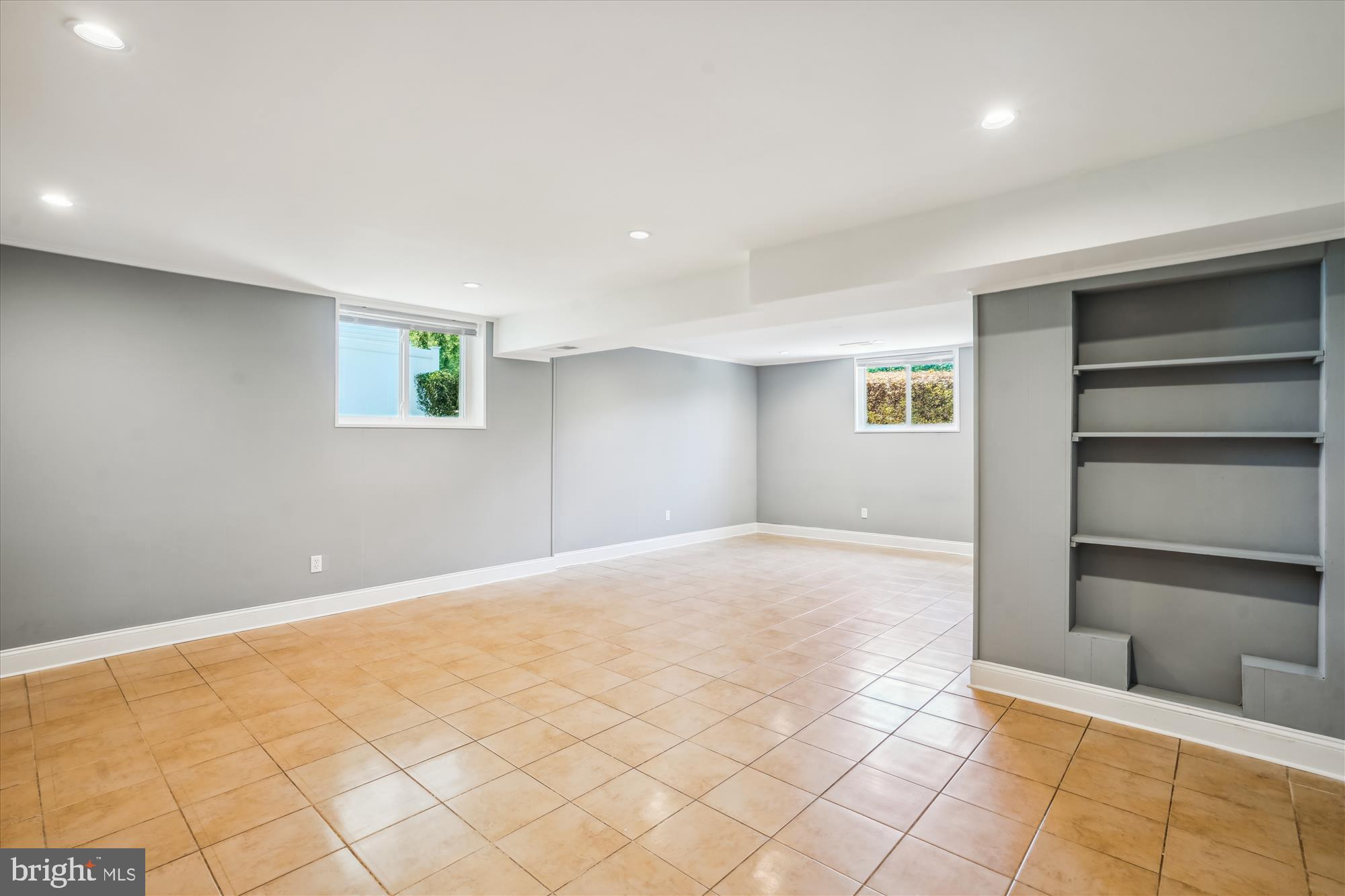 RAVENSWORTH GROVE - Residential