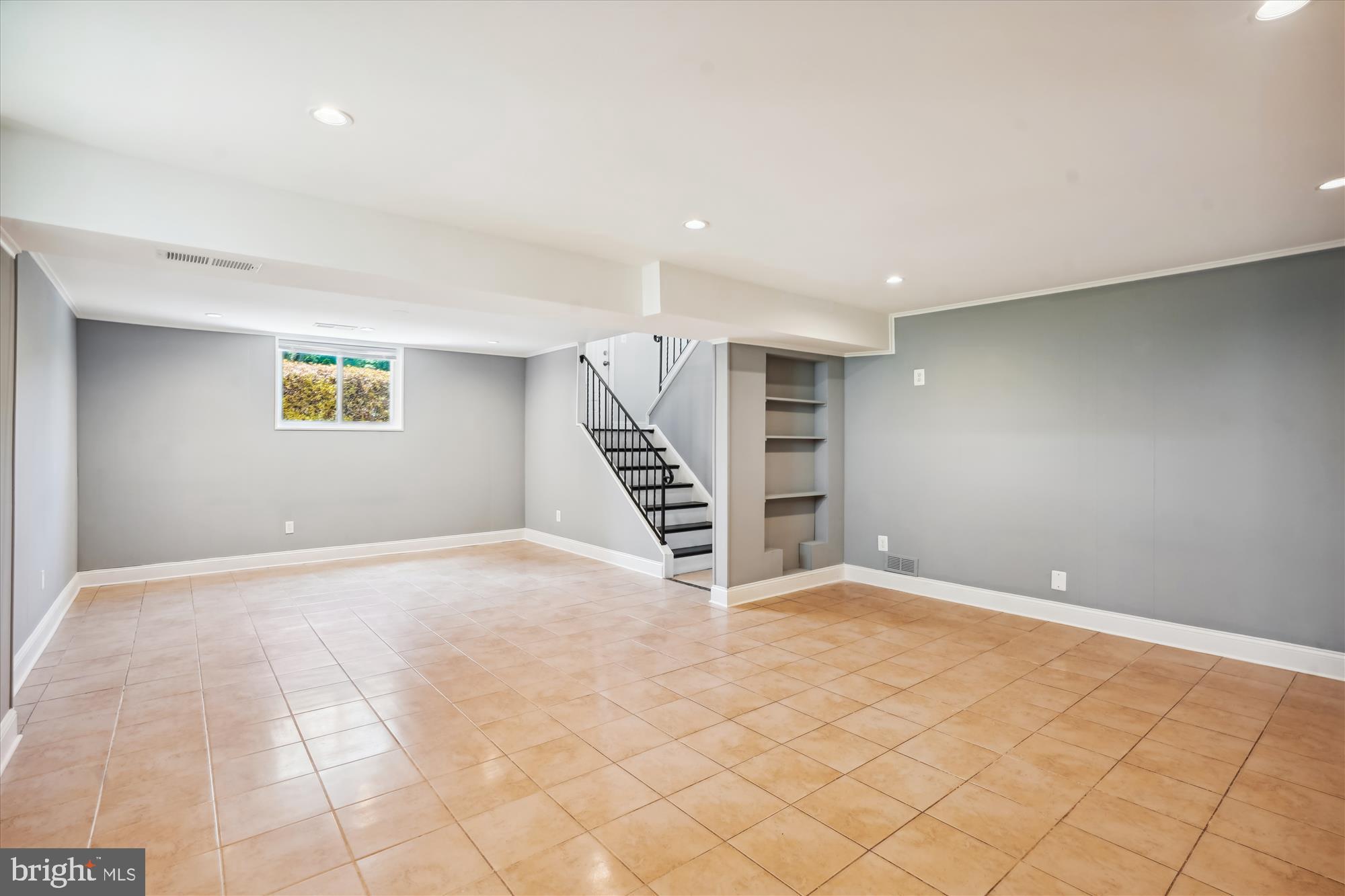 RAVENSWORTH GROVE - Residential