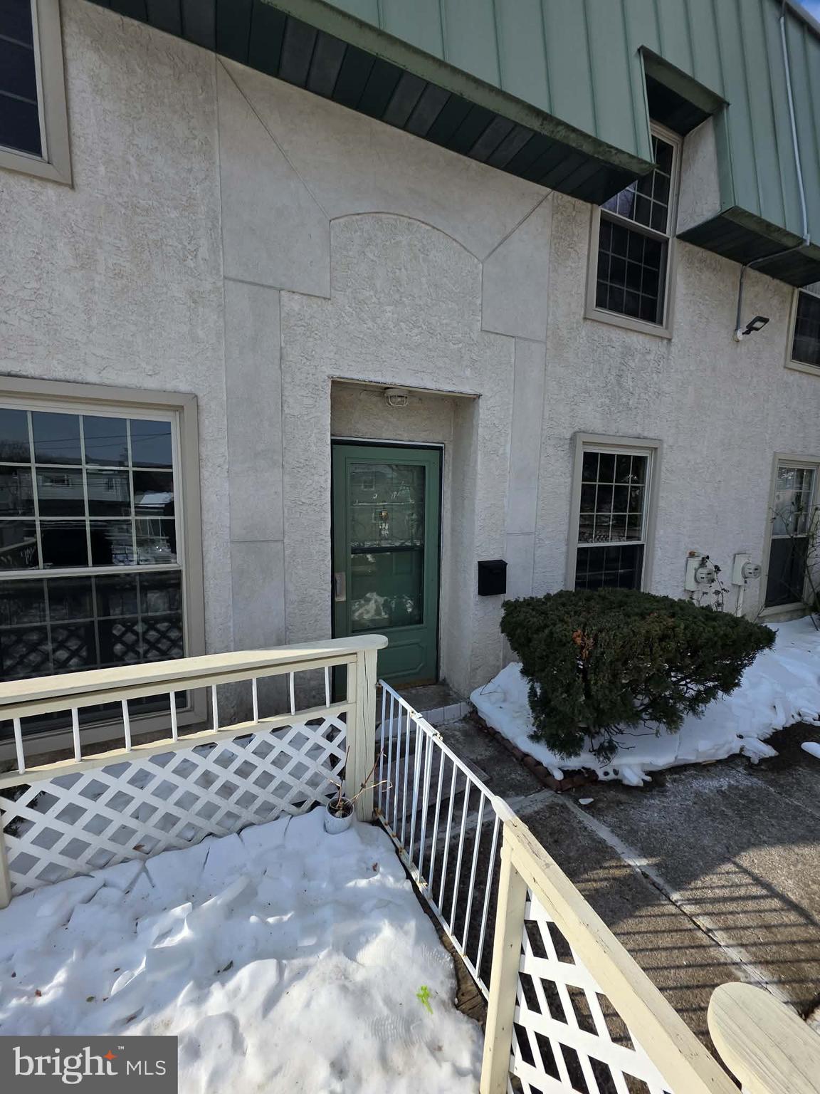 SOMERTON - Residential