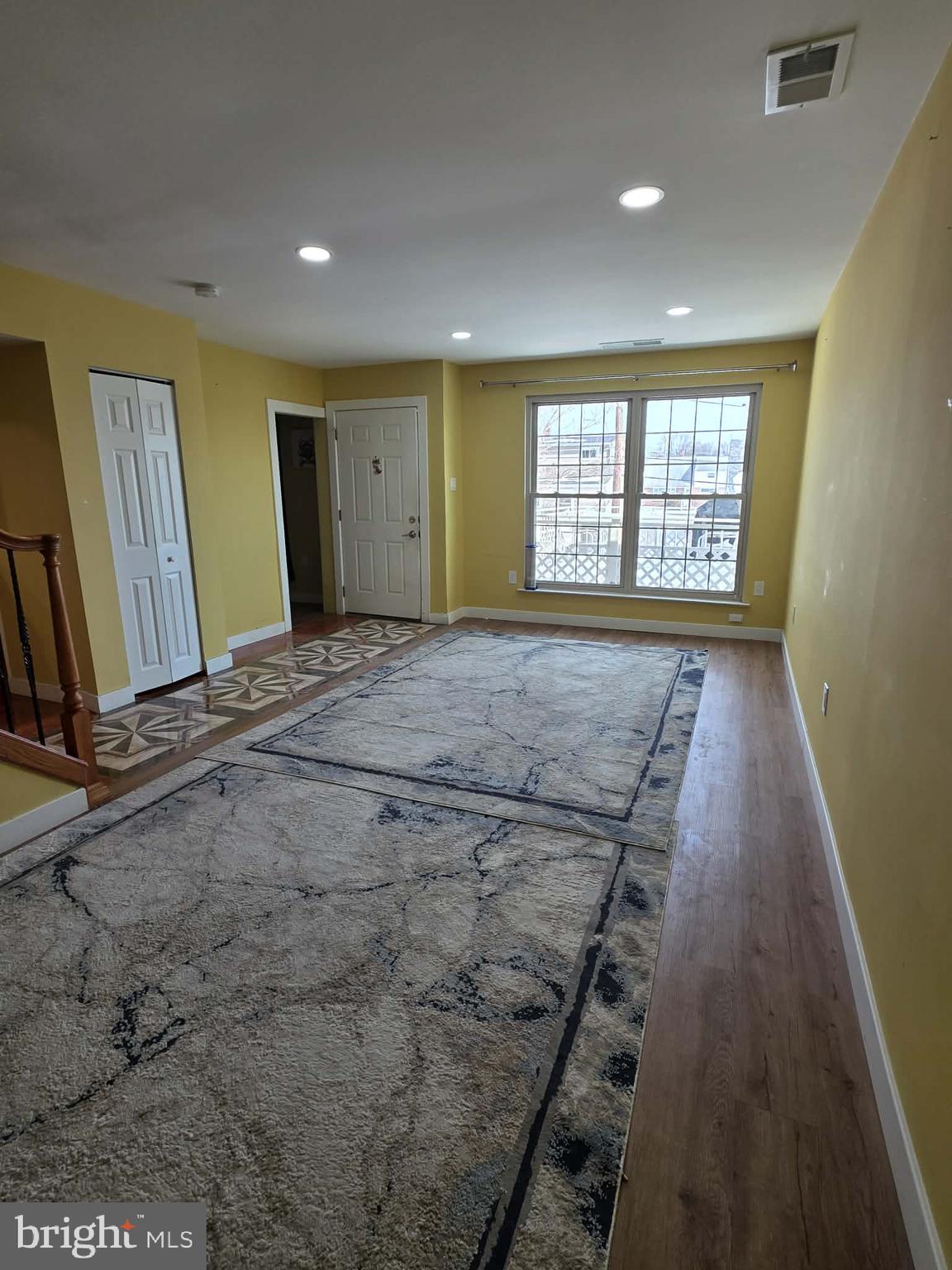 SOMERTON - Residential