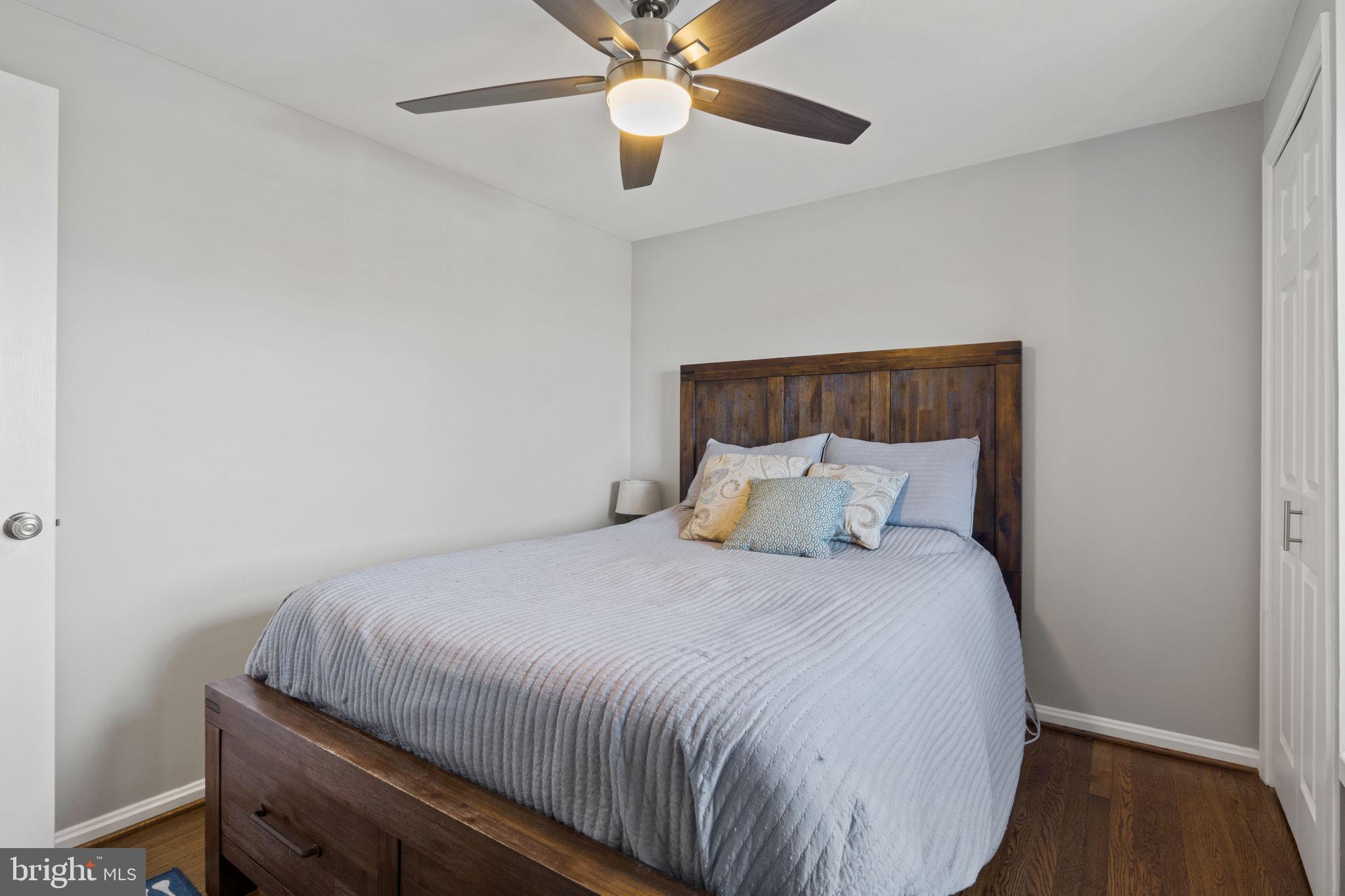 WARWICK VILLAGE - Residential