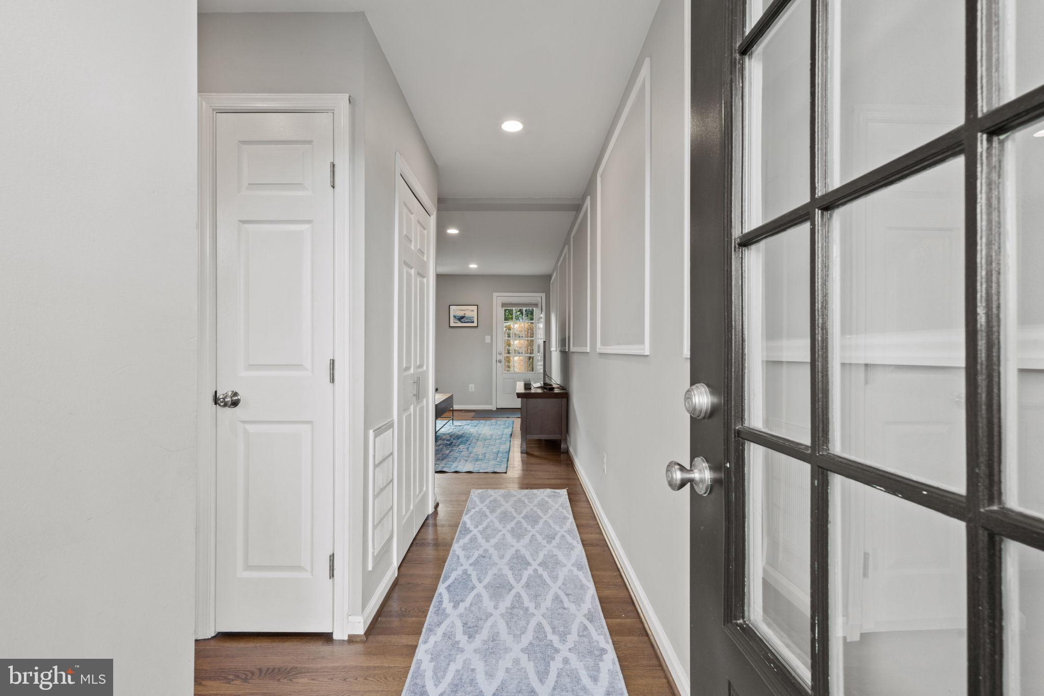 WARWICK VILLAGE - Residential