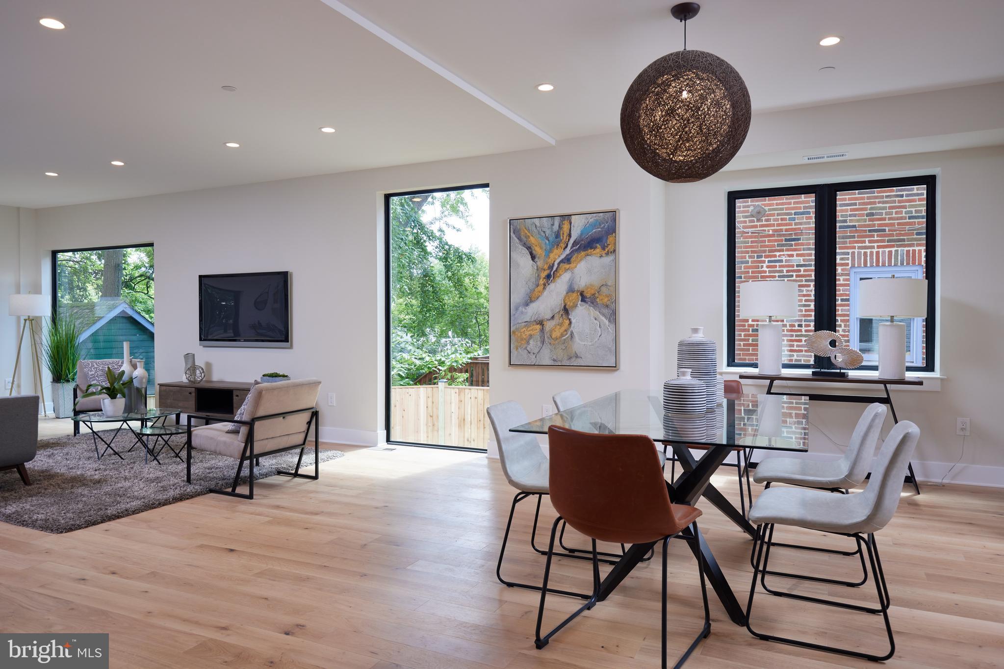 CHEVY CHASE - Residential