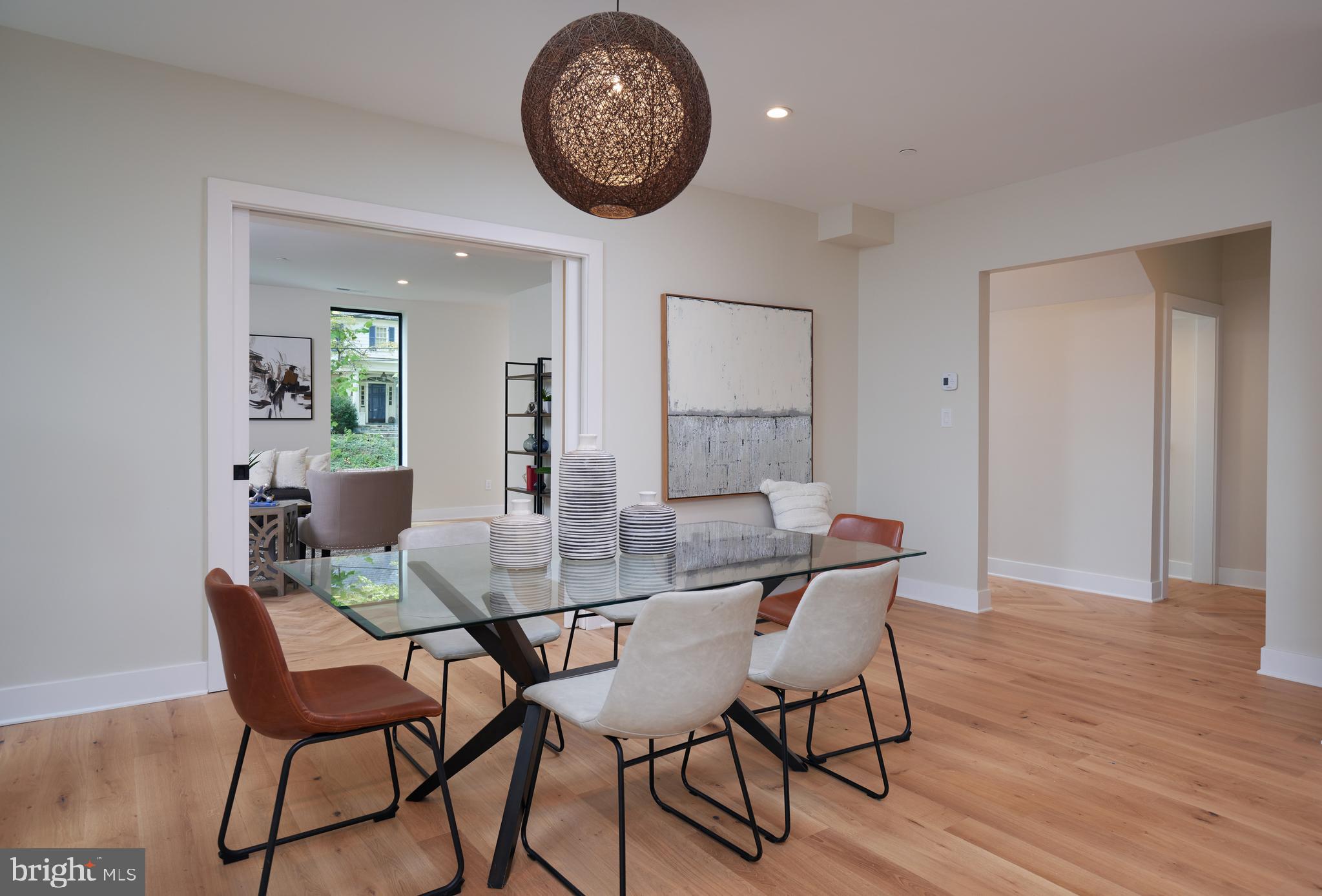 CHEVY CHASE - Residential