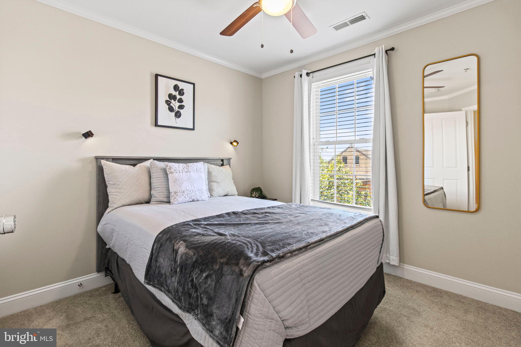 CAMDEN CROSSING - Residential Lease