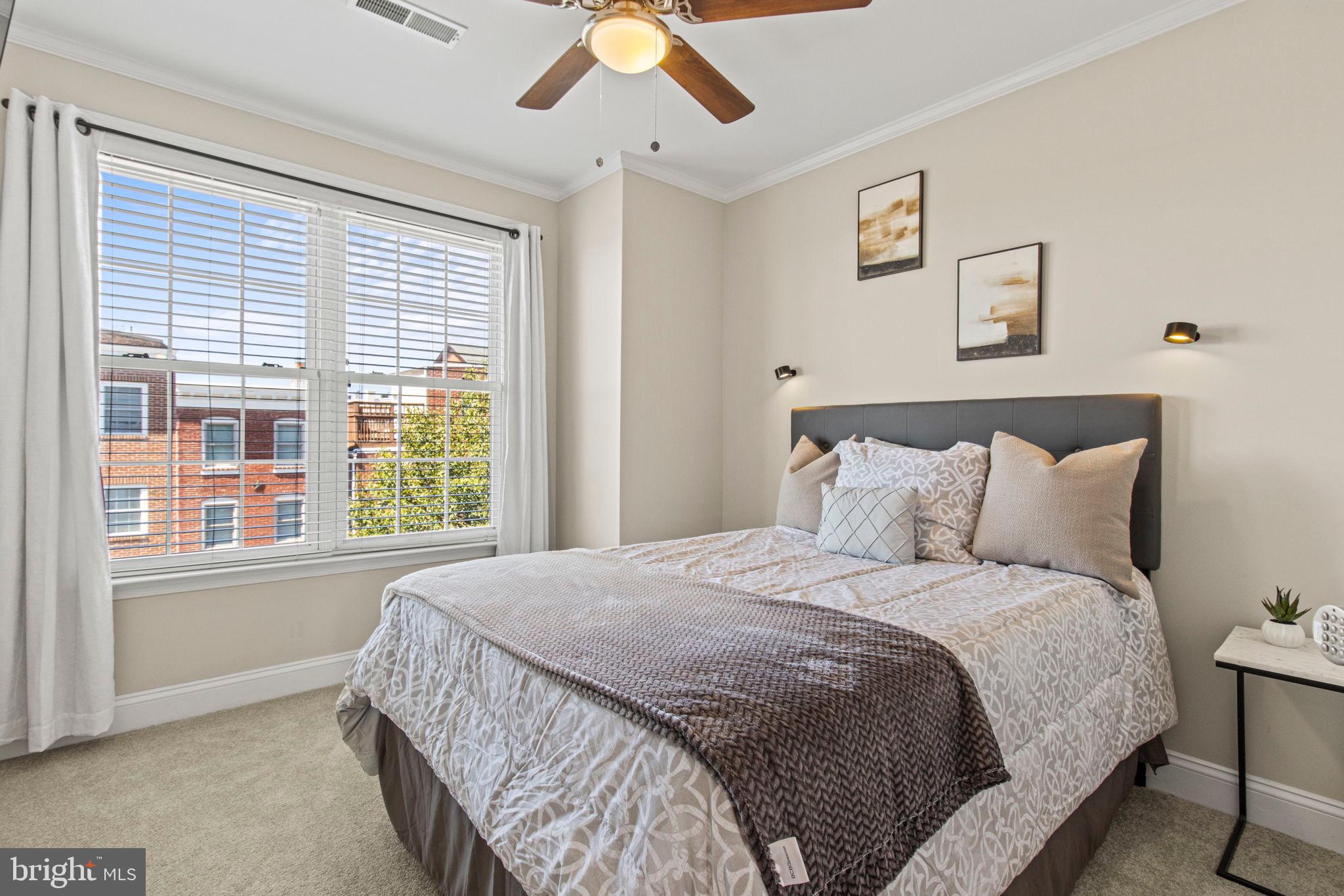 CAMDEN CROSSING - Residential Lease