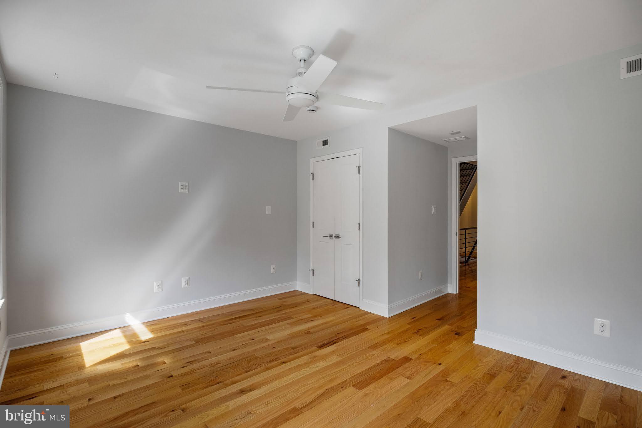 PASSYUNK SQUARE - Residential