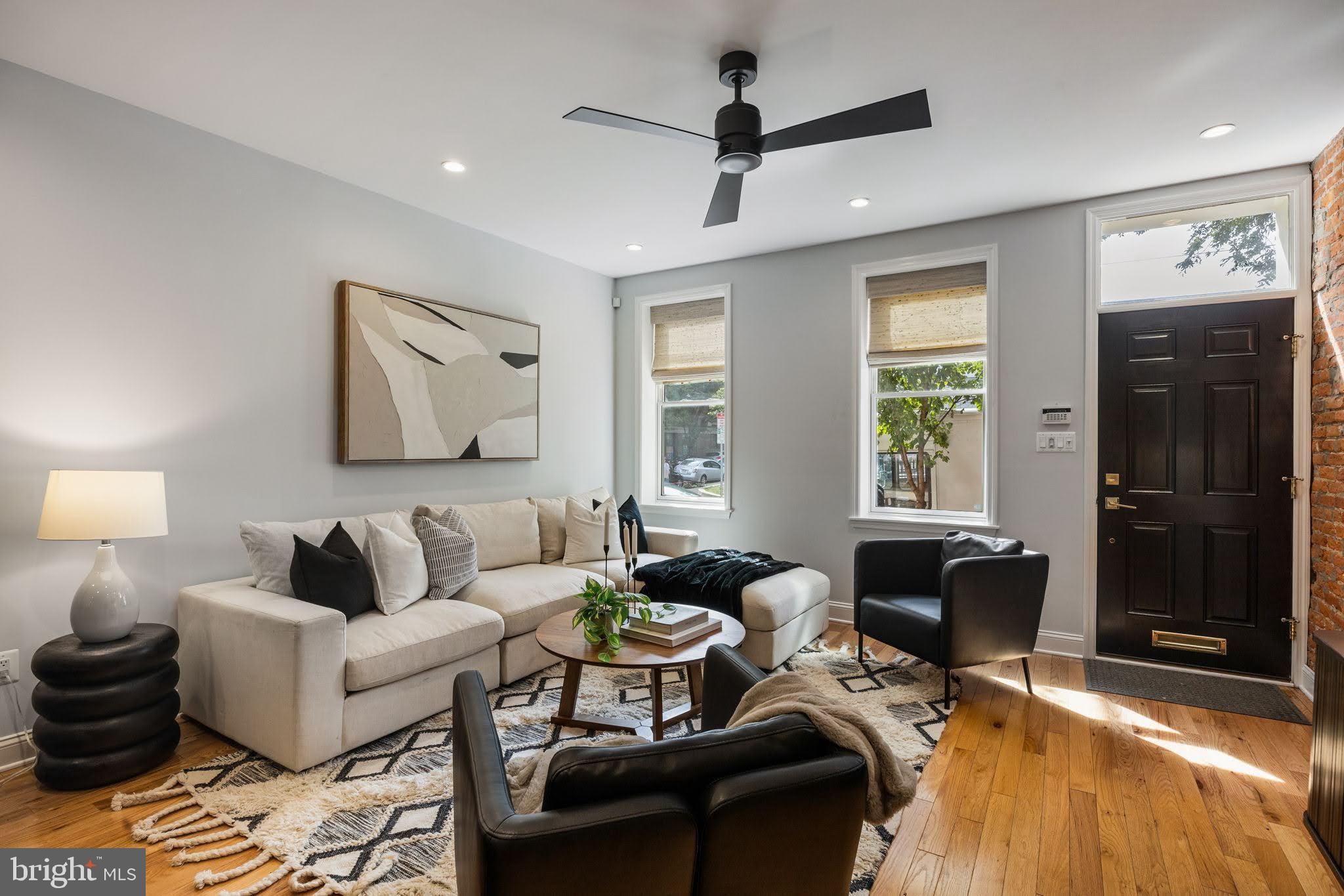 PASSYUNK SQUARE - Residential