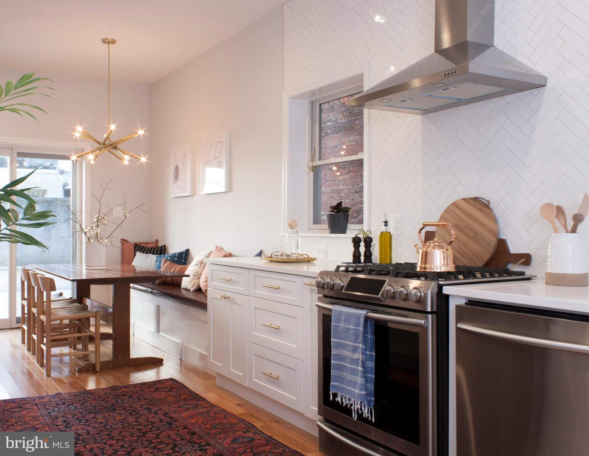 PASSYUNK SQUARE - Residential