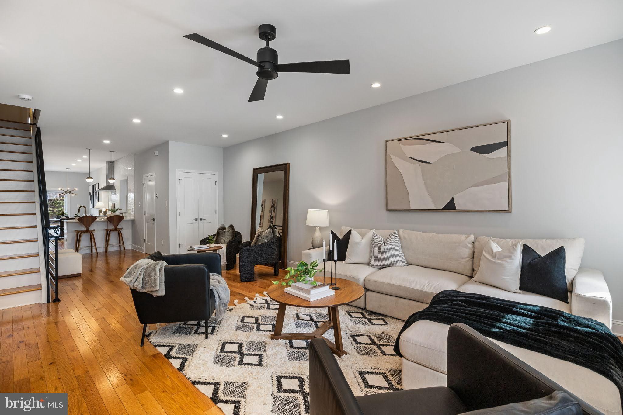 PASSYUNK SQUARE - Residential