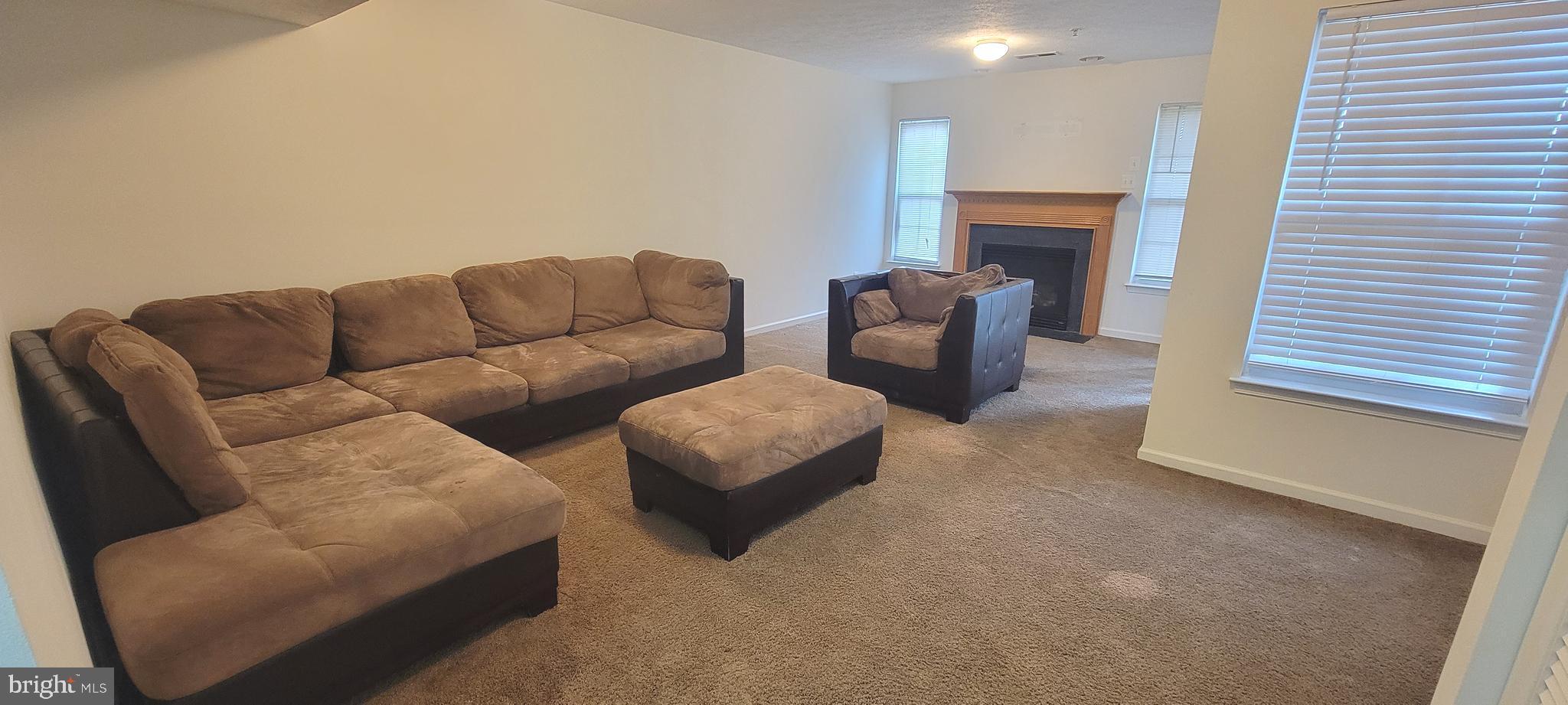 EAGLES LANDING AT WATERS EDGE - Residential