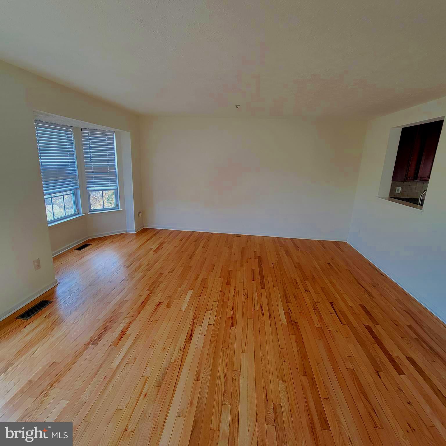 EAGLES LANDING AT WATERS EDGE - Residential