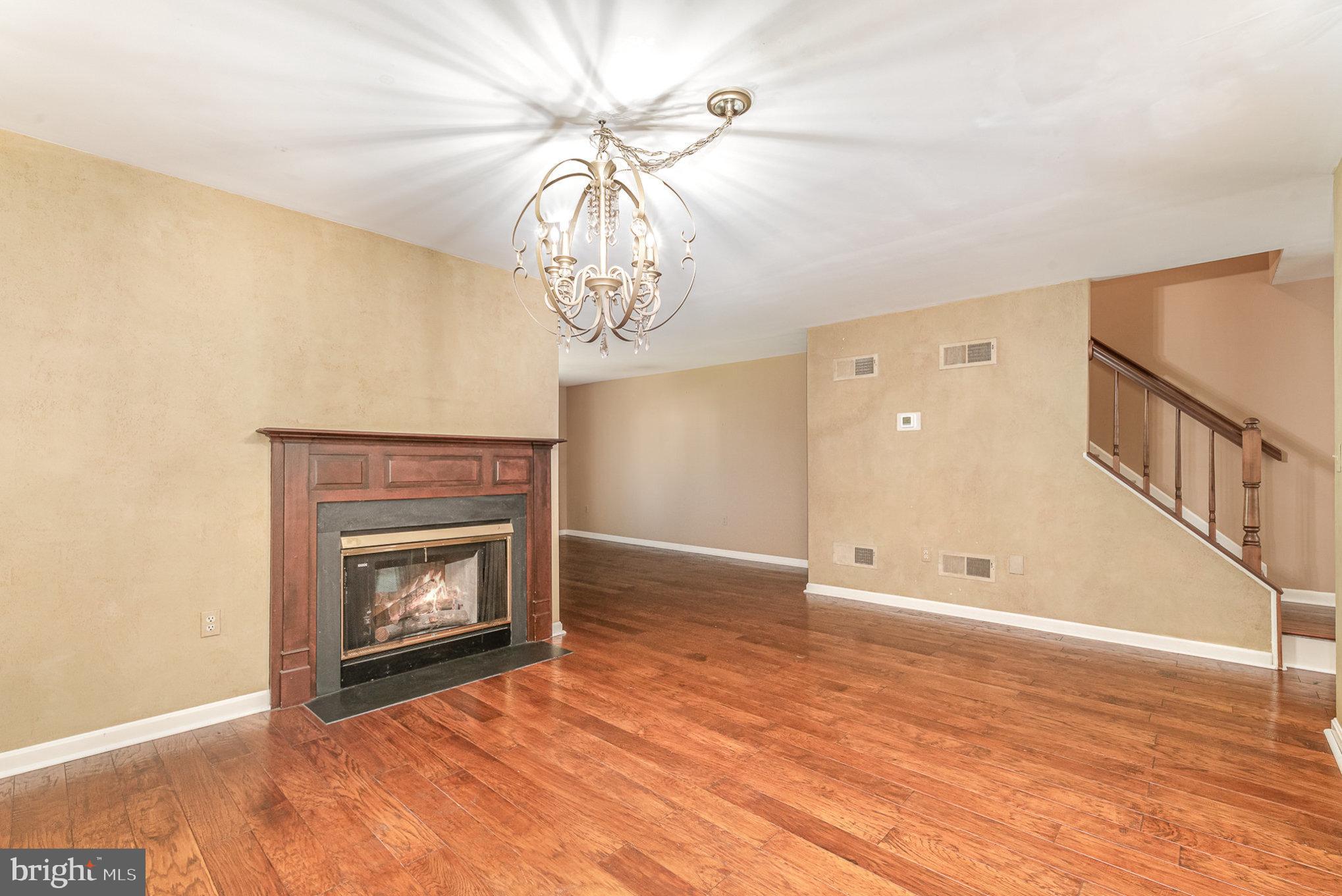 SOUTHPOINT - Residential