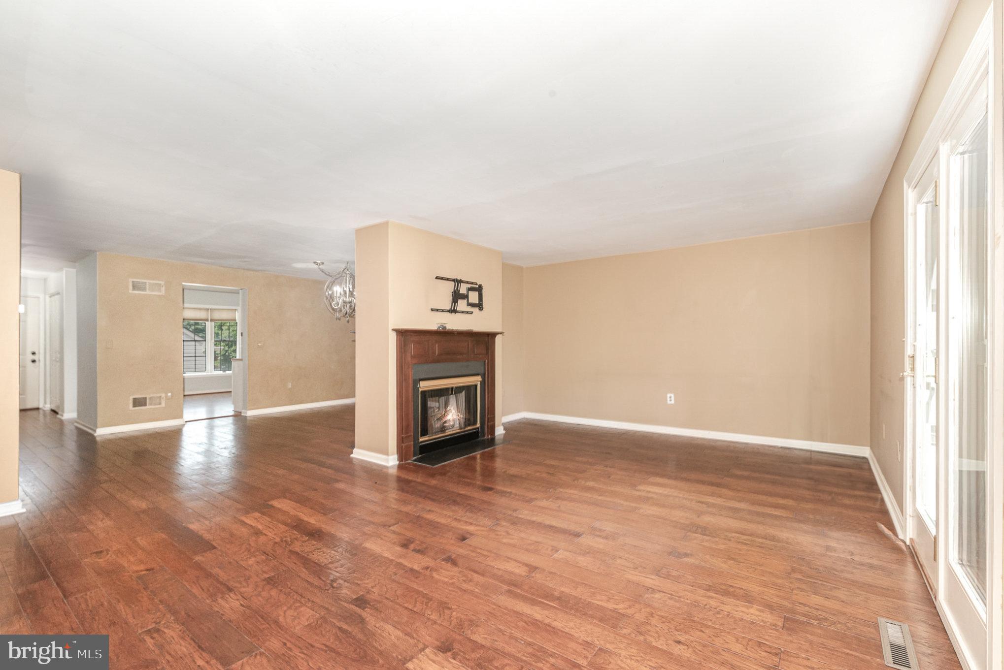 SOUTHPOINT - Residential