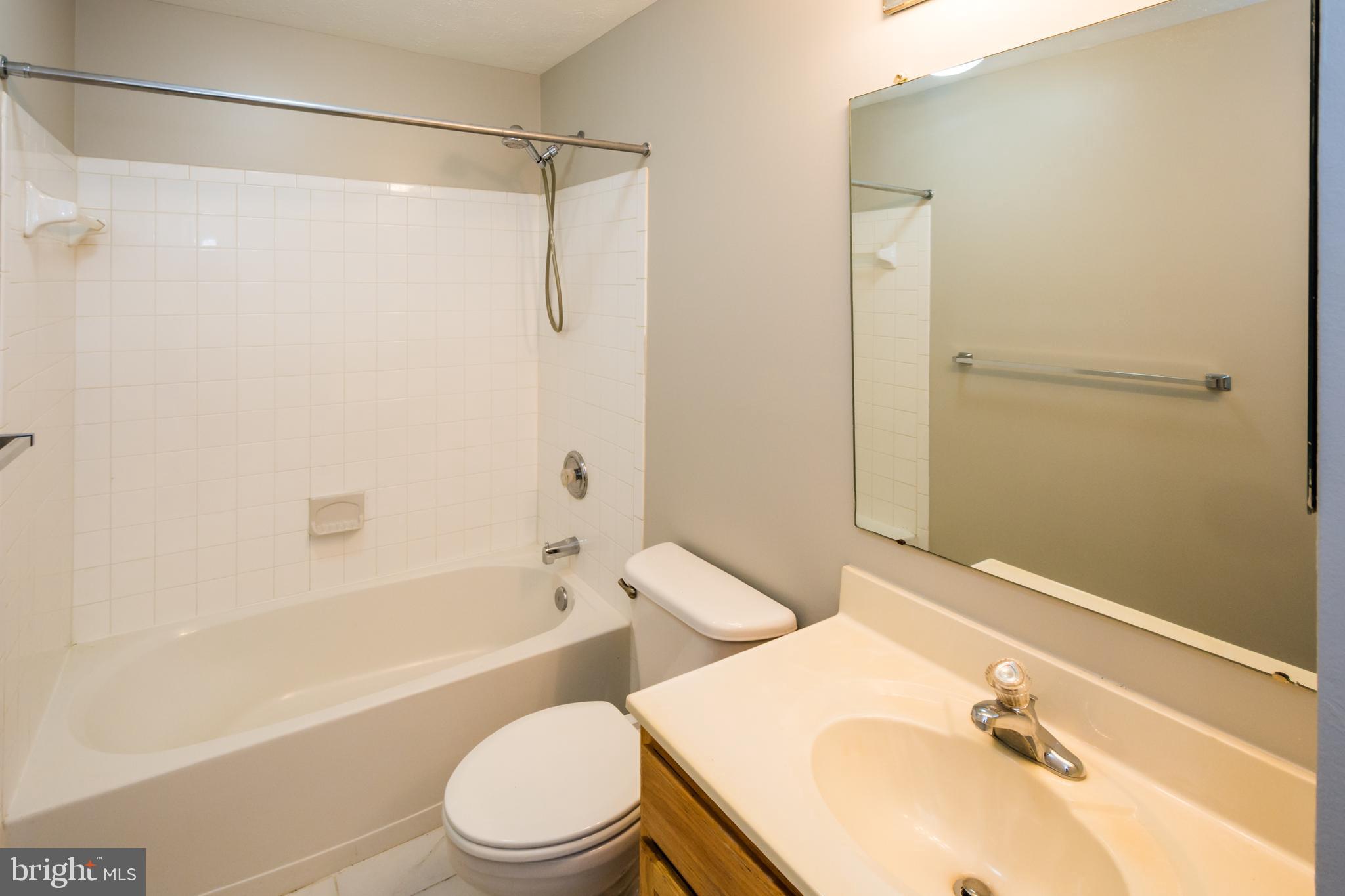 CYPRESS HILLS - Residential Lease