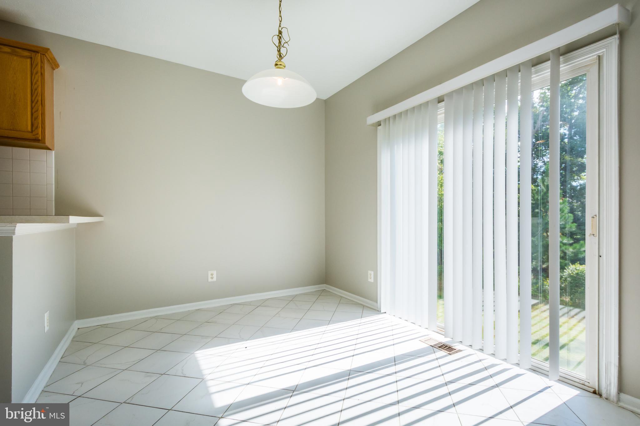 CYPRESS HILLS - Residential Lease