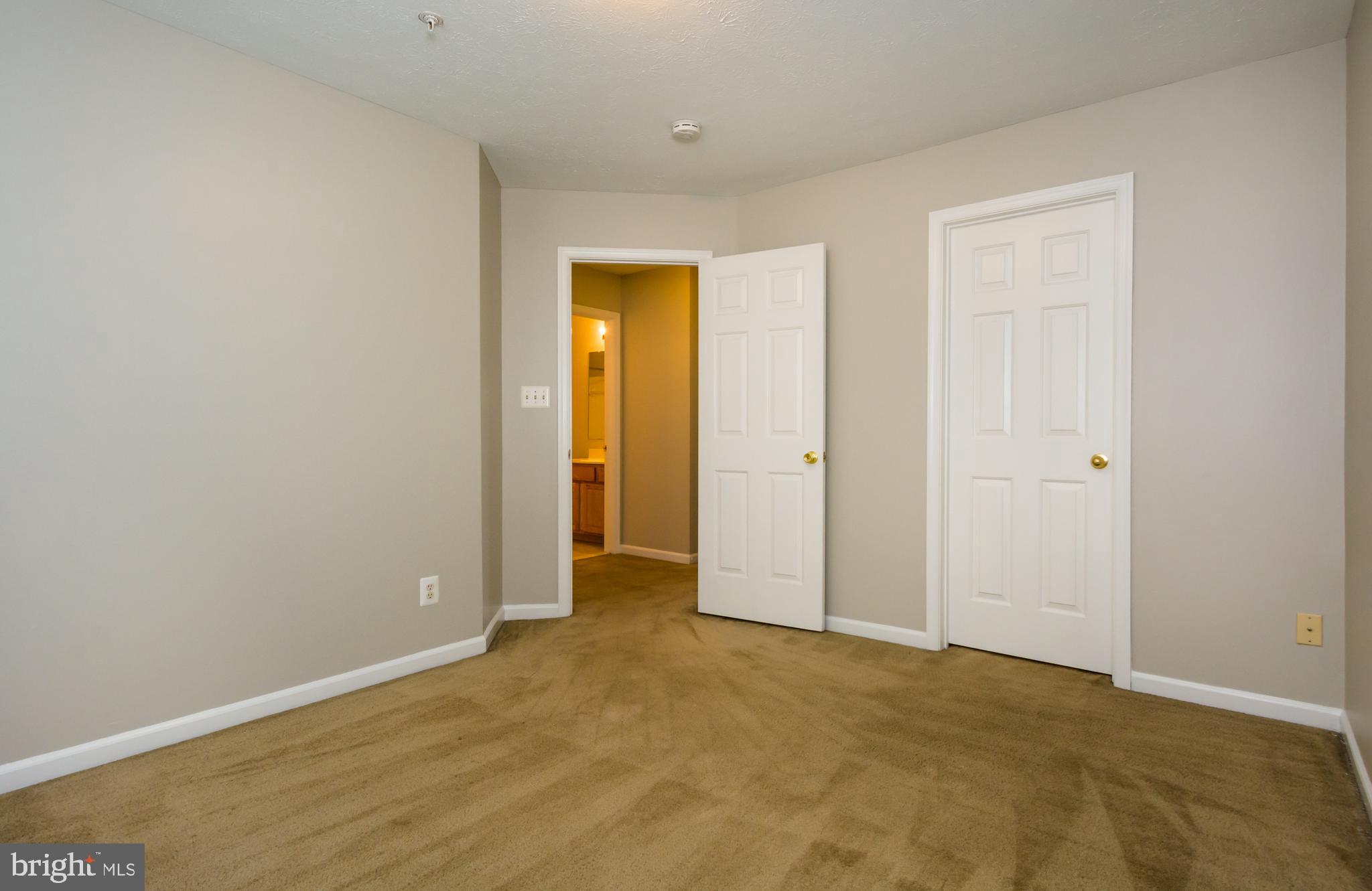 CYPRESS HILLS - Residential Lease