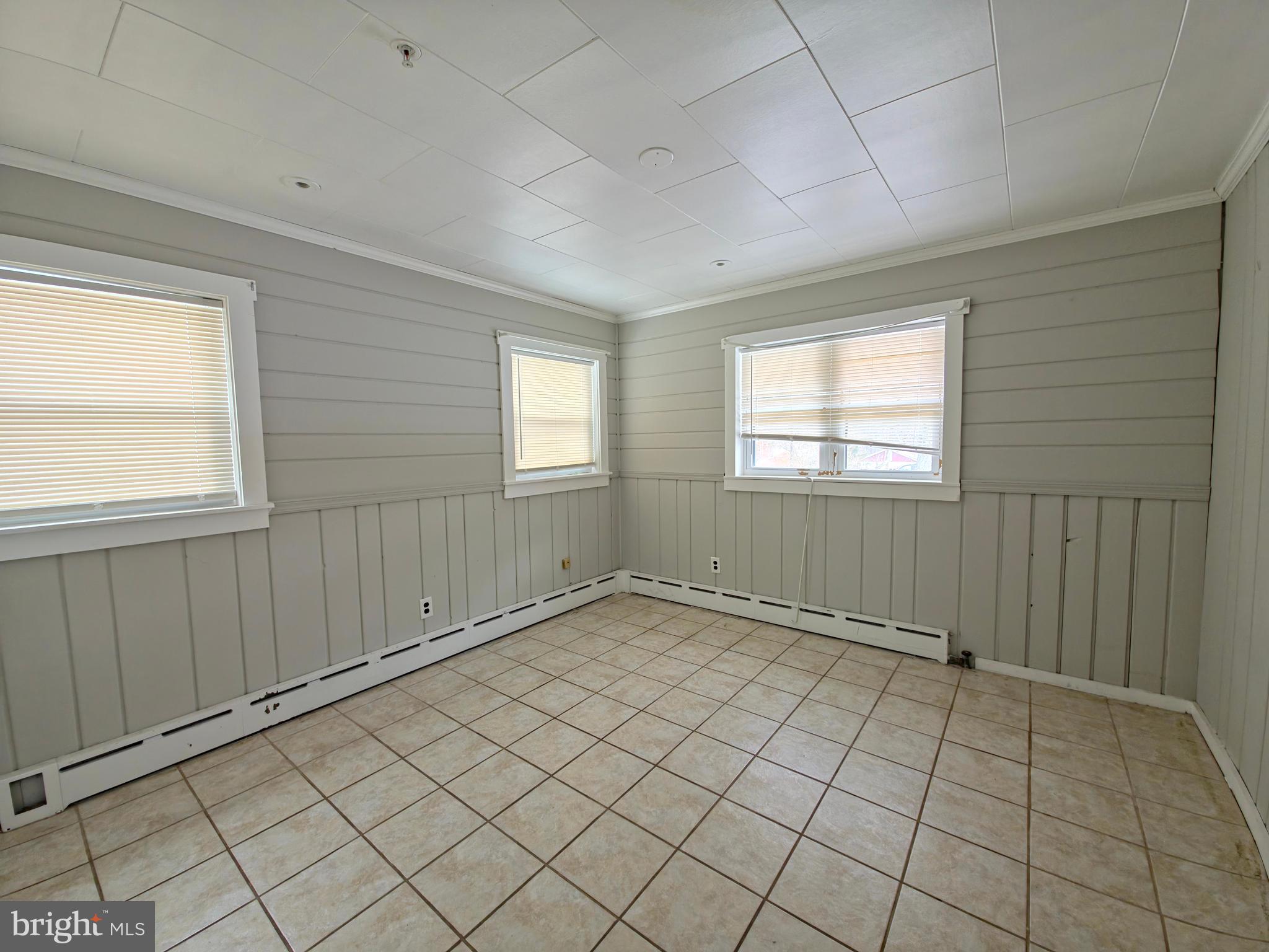 HENDLEYS - Residential