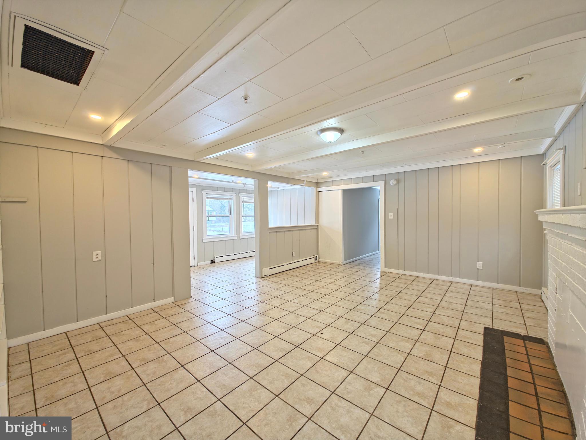 HENDLEYS - Residential