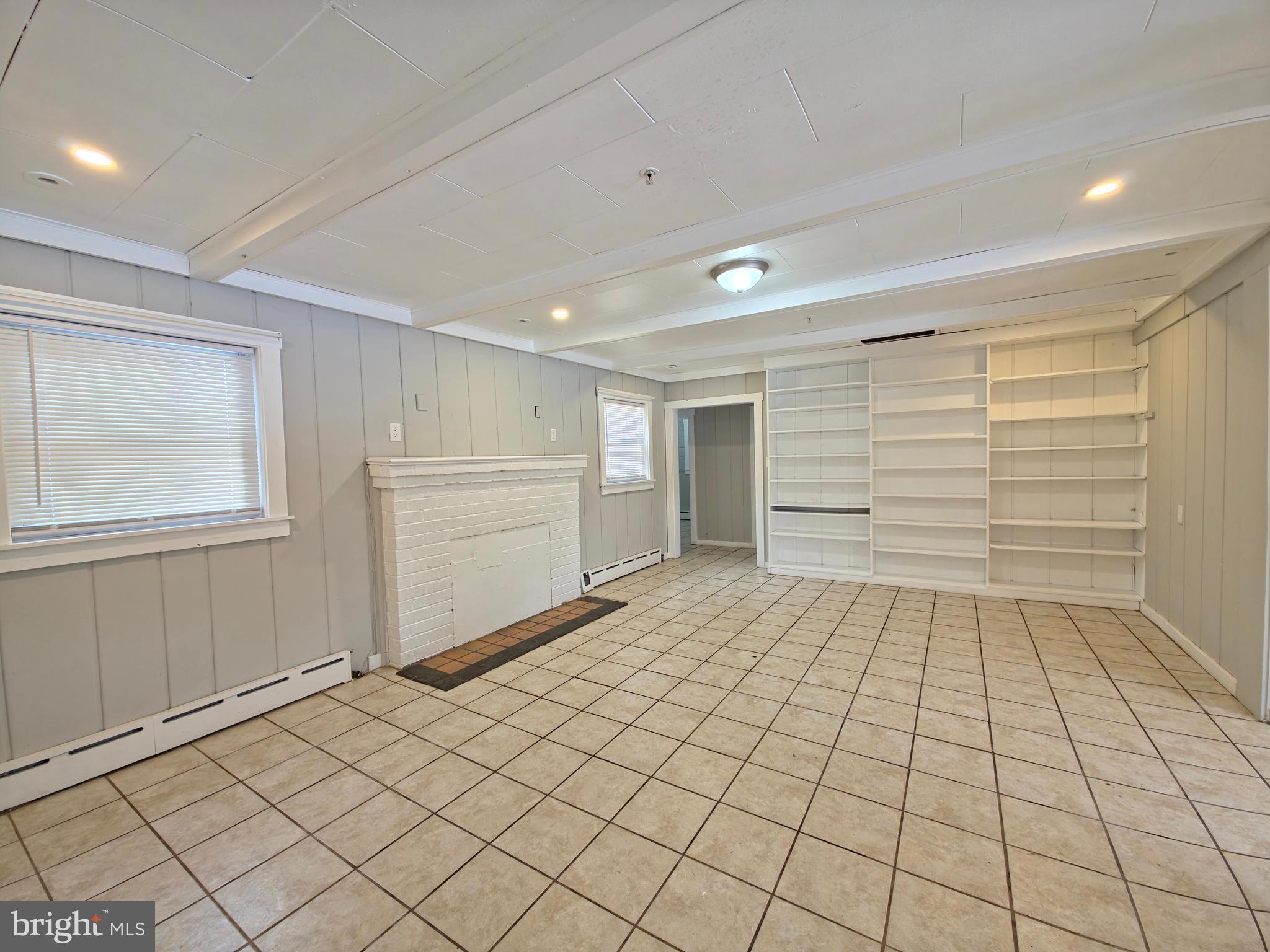 HENDLEYS - Residential