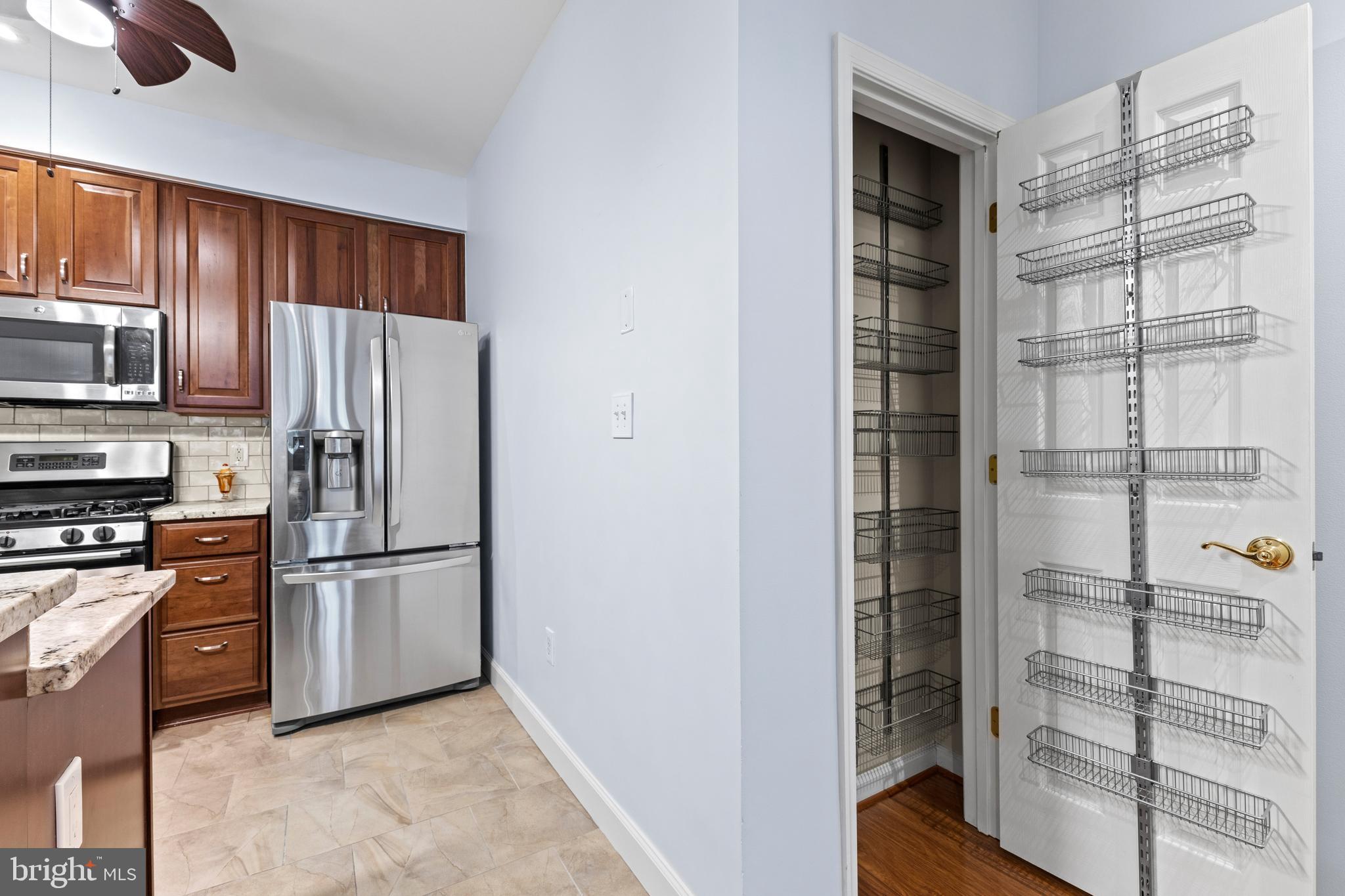 LAKELANDS RIDGE - Residential