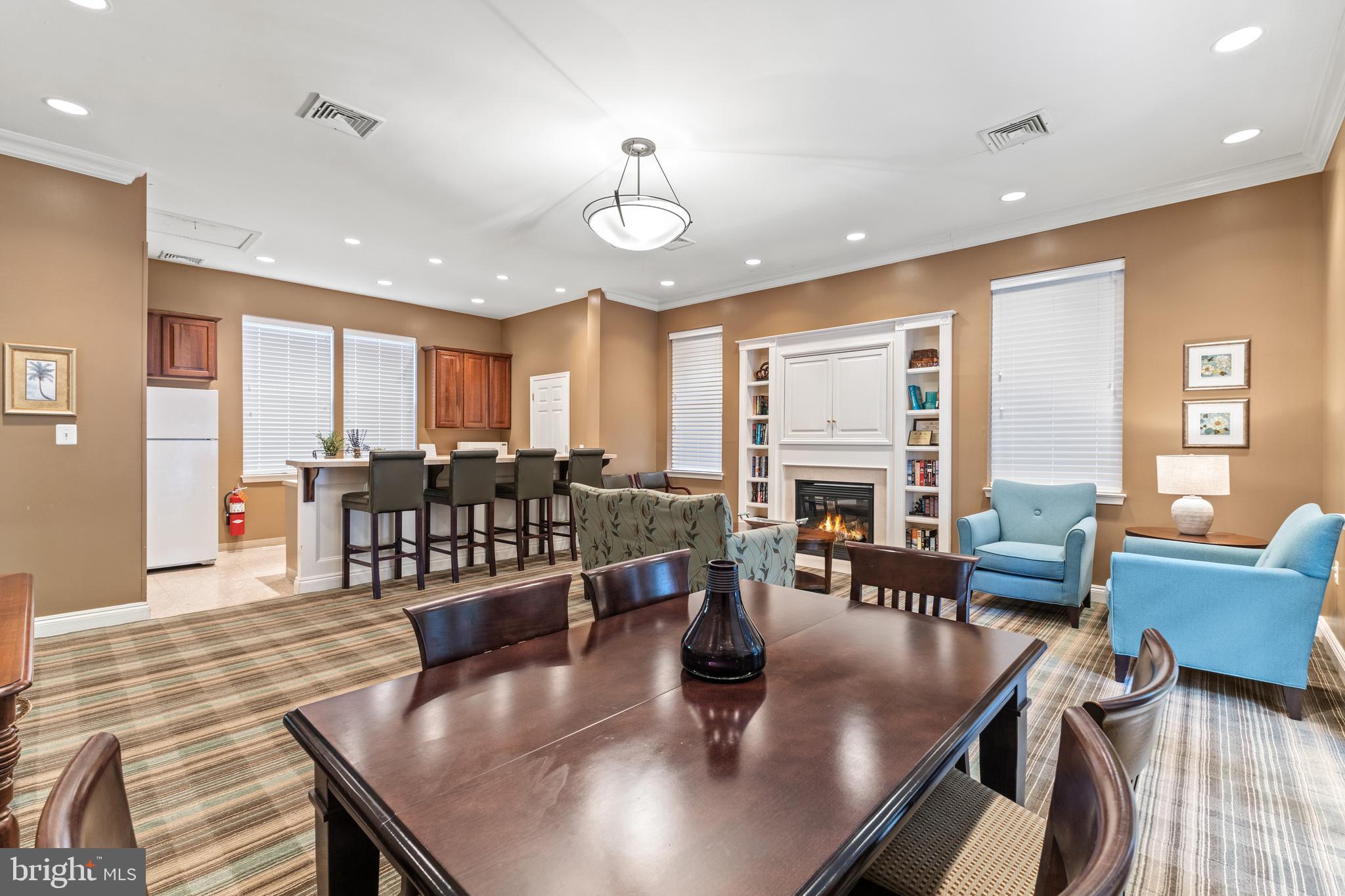 LAKELANDS RIDGE - Residential