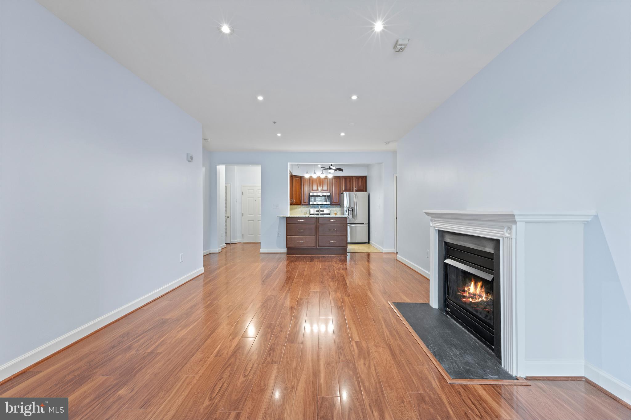 LAKELANDS RIDGE - Residential